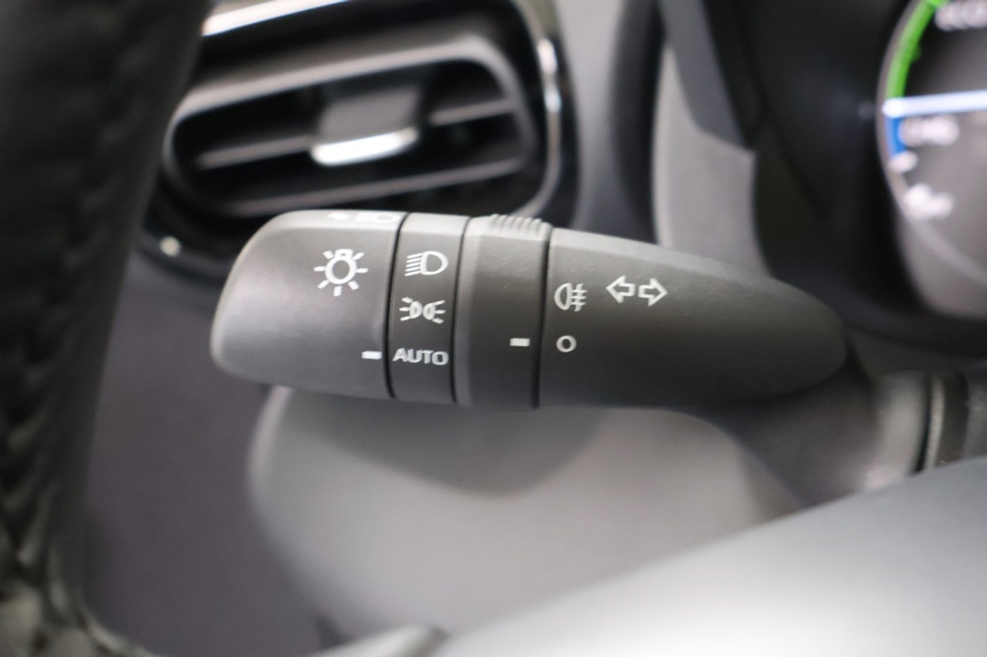 Foto van Mazda Mazda2 Hybrid