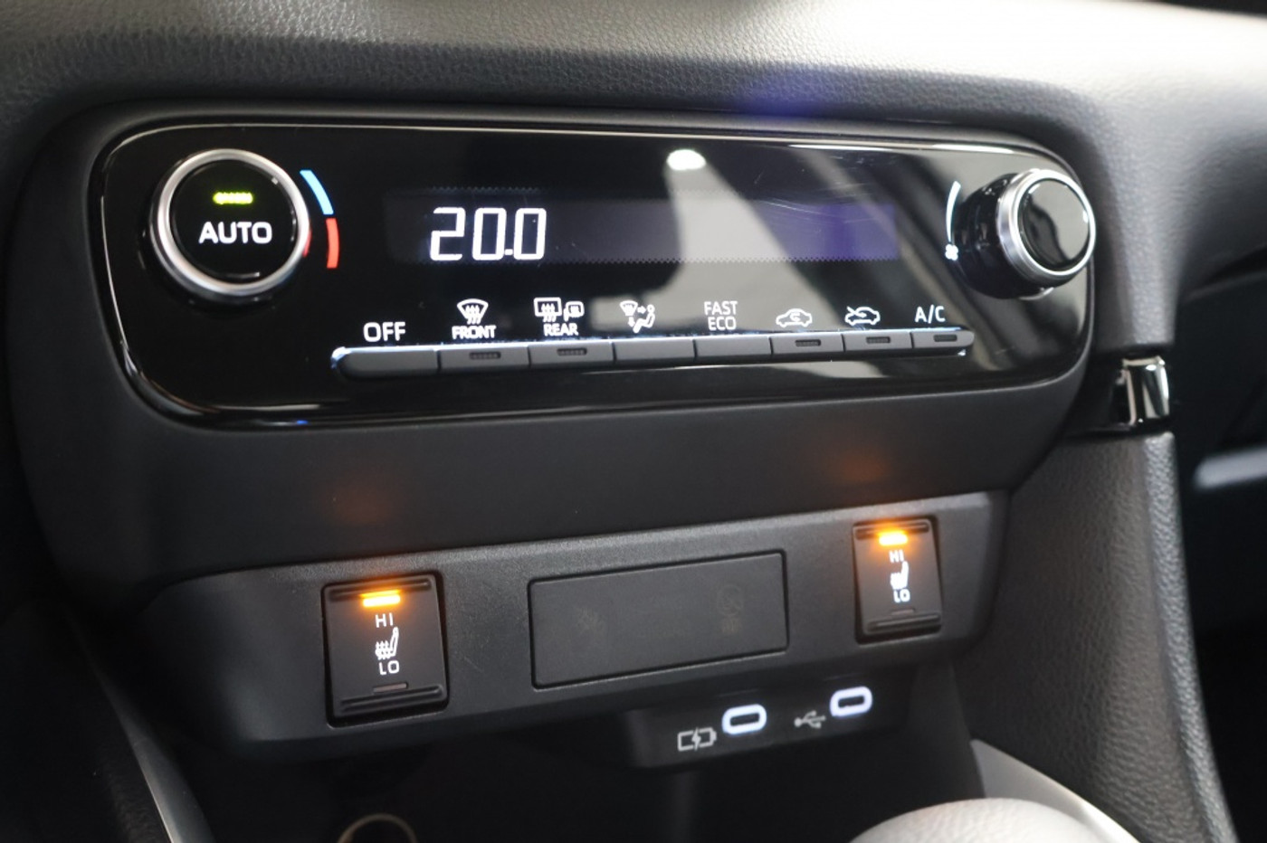 Foto van Mazda Mazda2 Hybrid