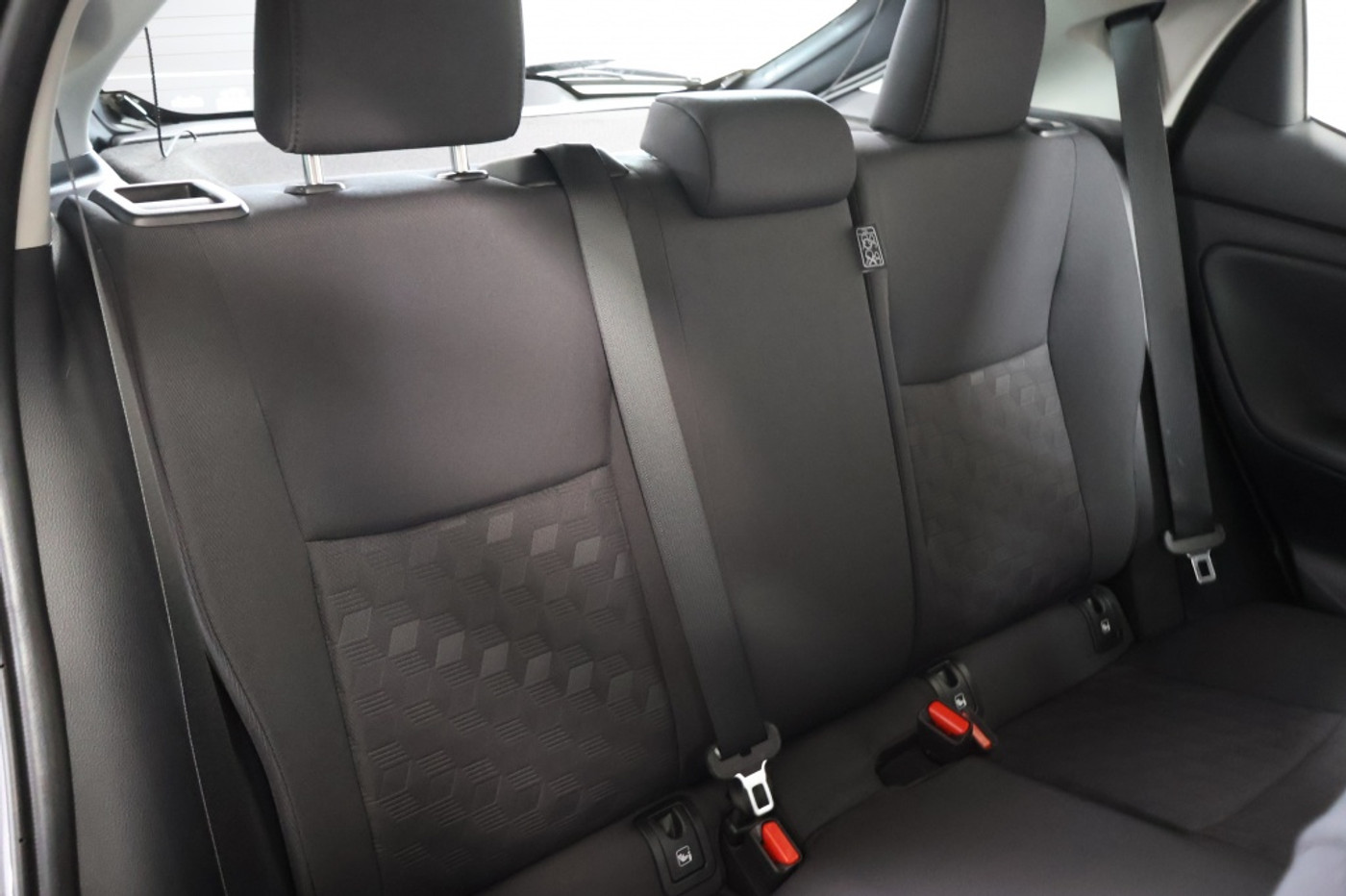 Foto van Mazda Mazda2 Hybrid