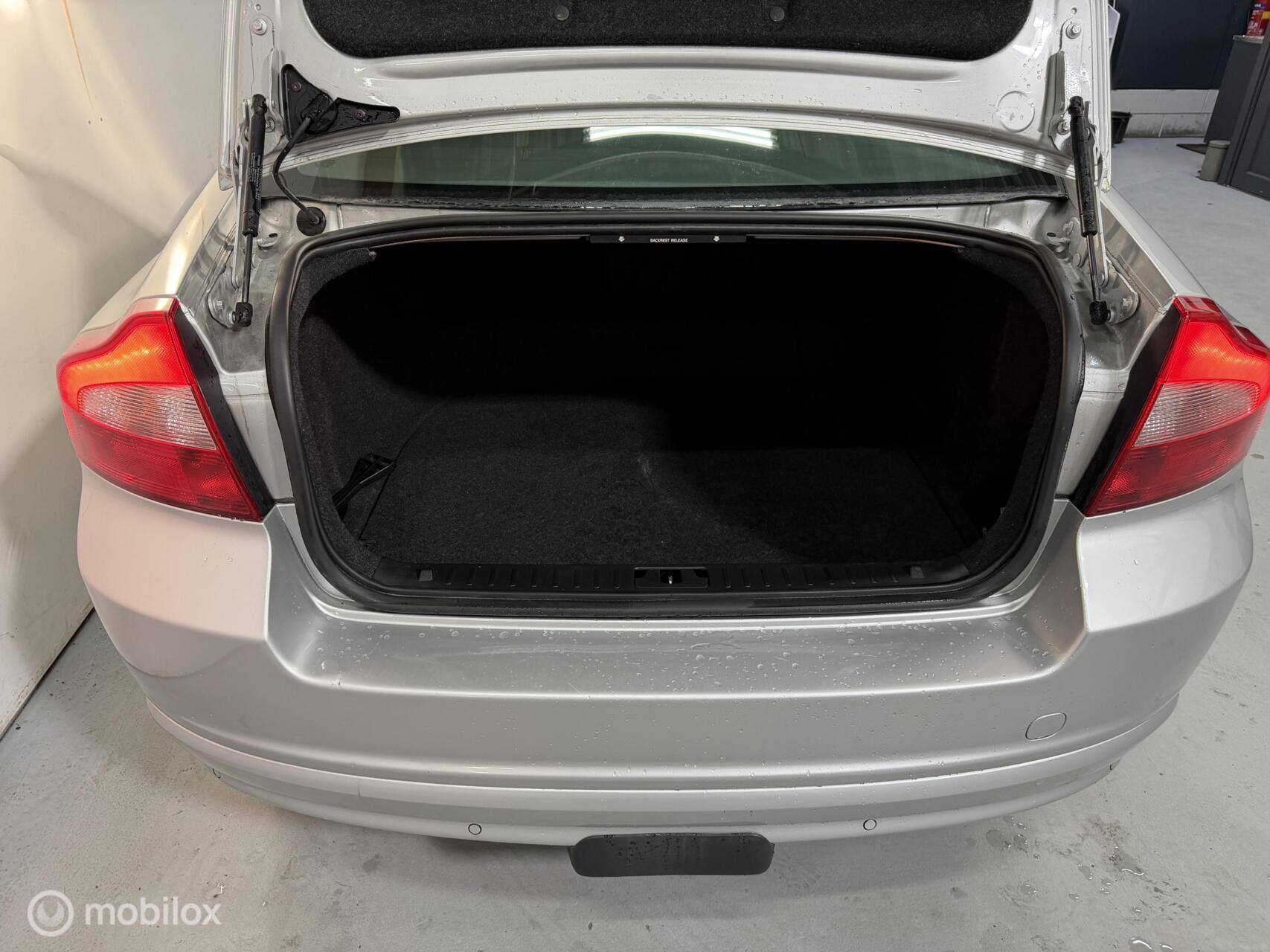 Foto van Volvo S80