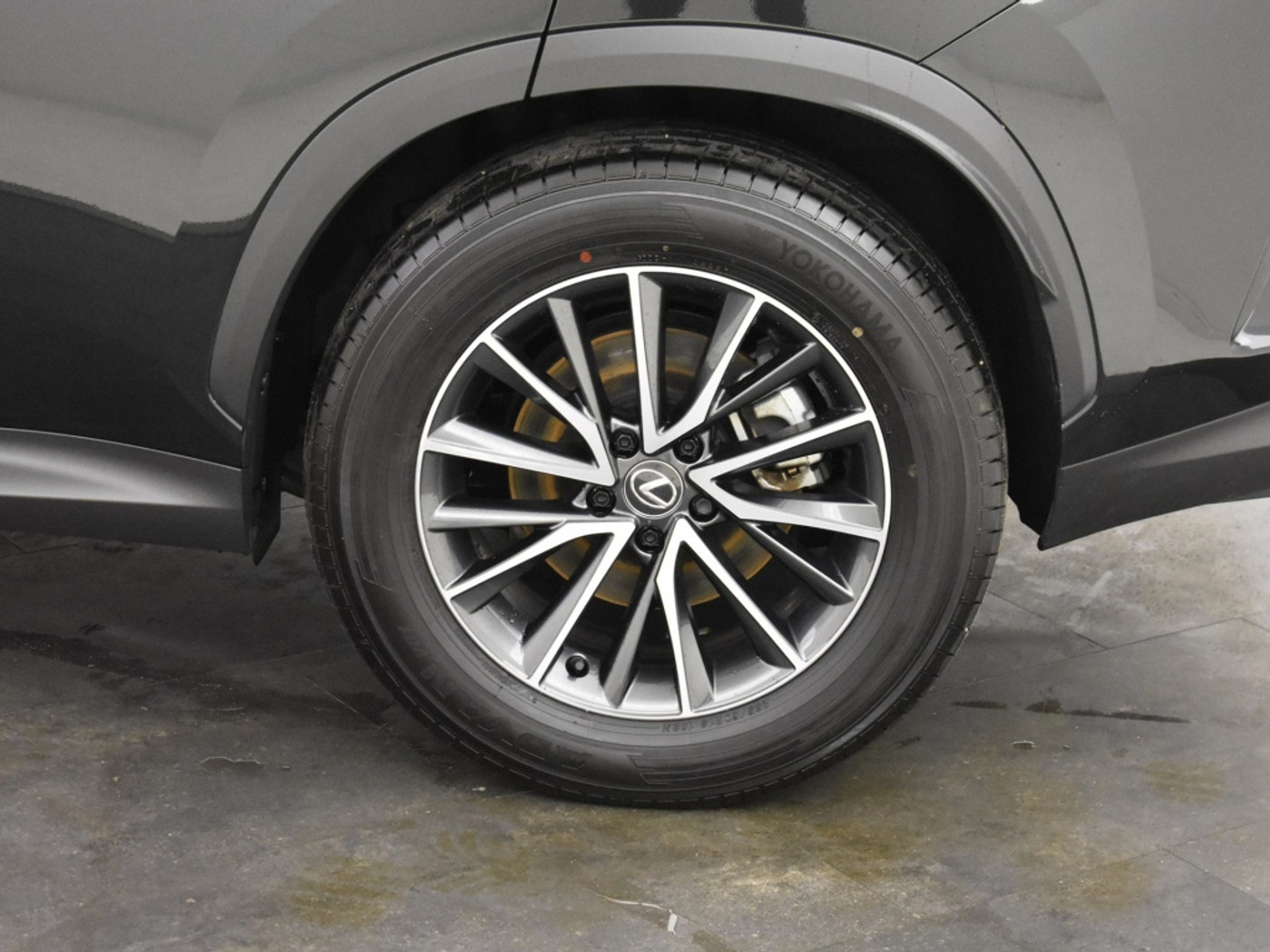 Foto van Lexus Lexus Nx450h+