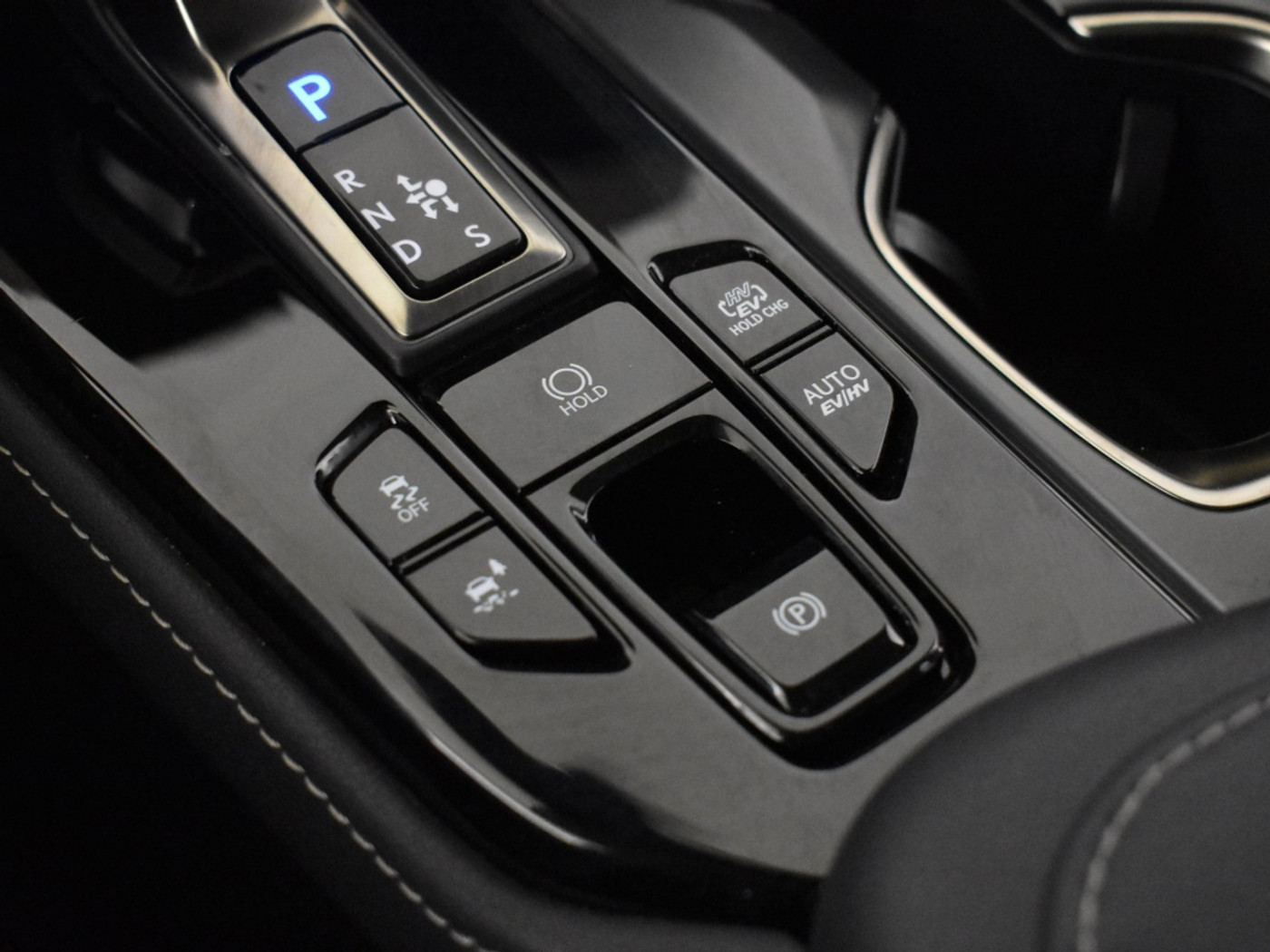 Foto van Lexus Lexus Nx450h+