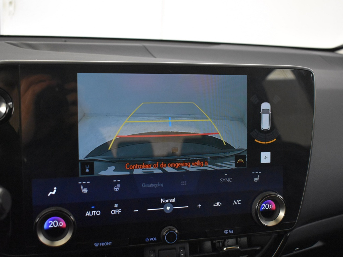 Foto van Lexus Lexus Nx450h+