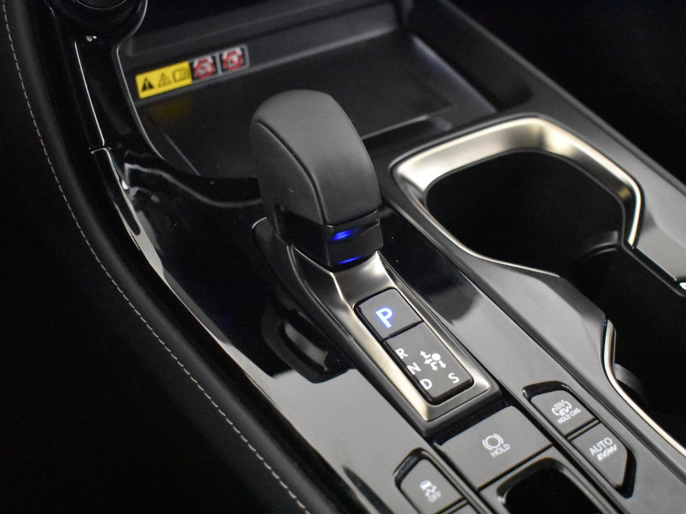 Foto van Lexus Lexus Nx450h+
