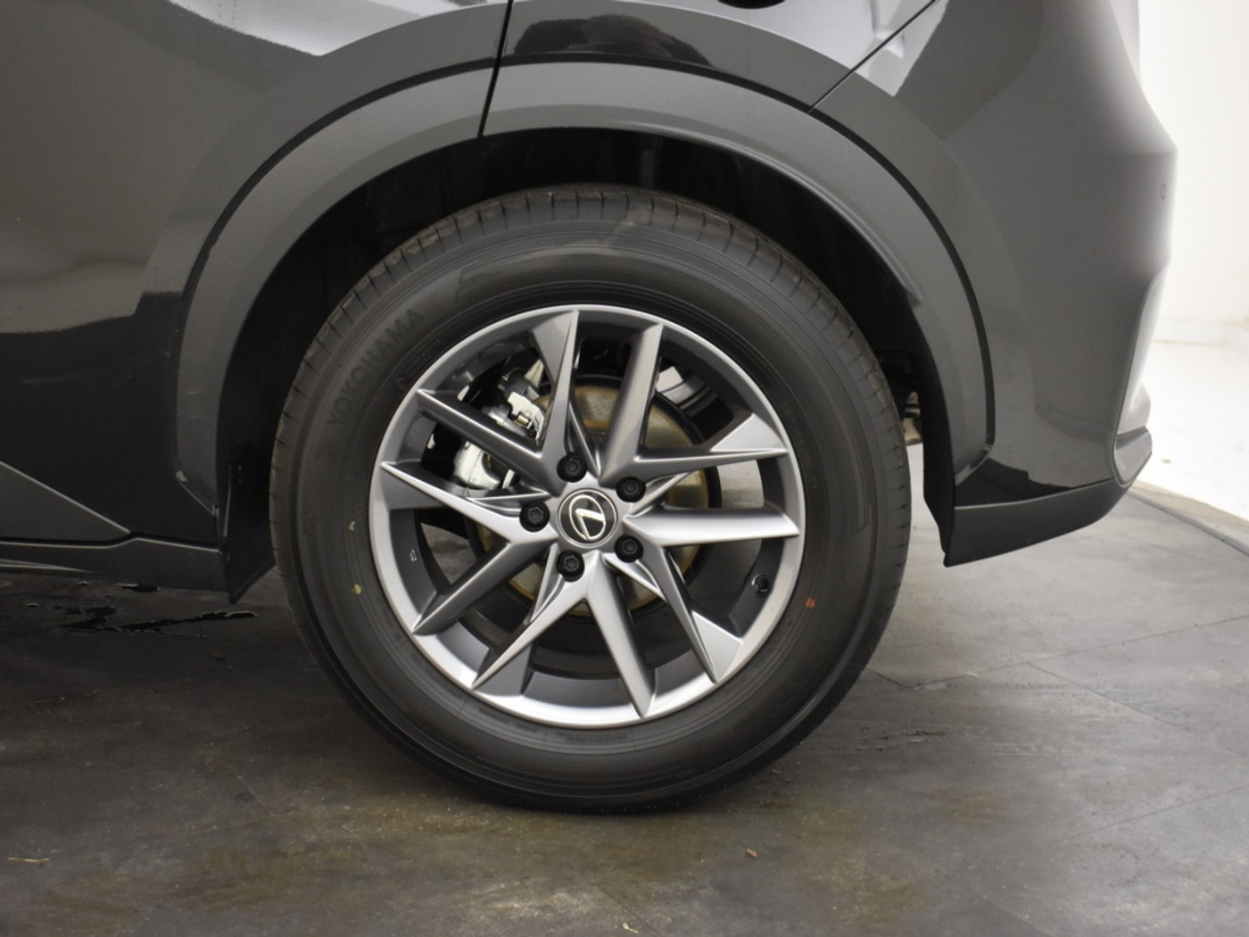 Foto van Lexus Lexus LBX