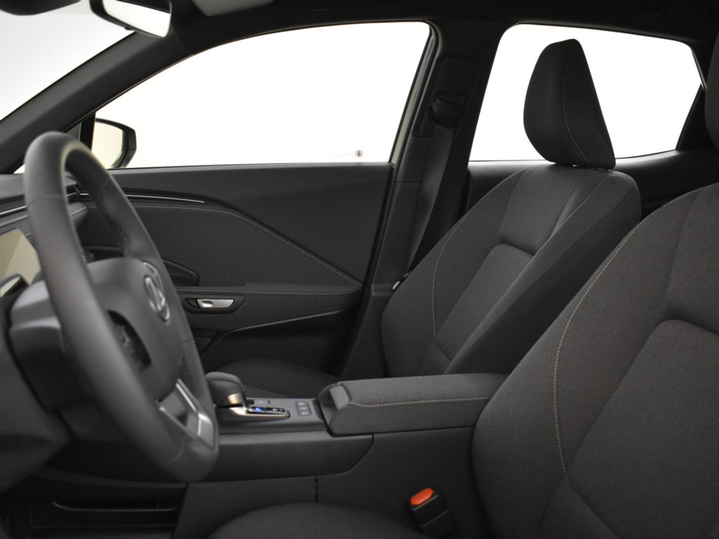Foto van Lexus Lexus LBX