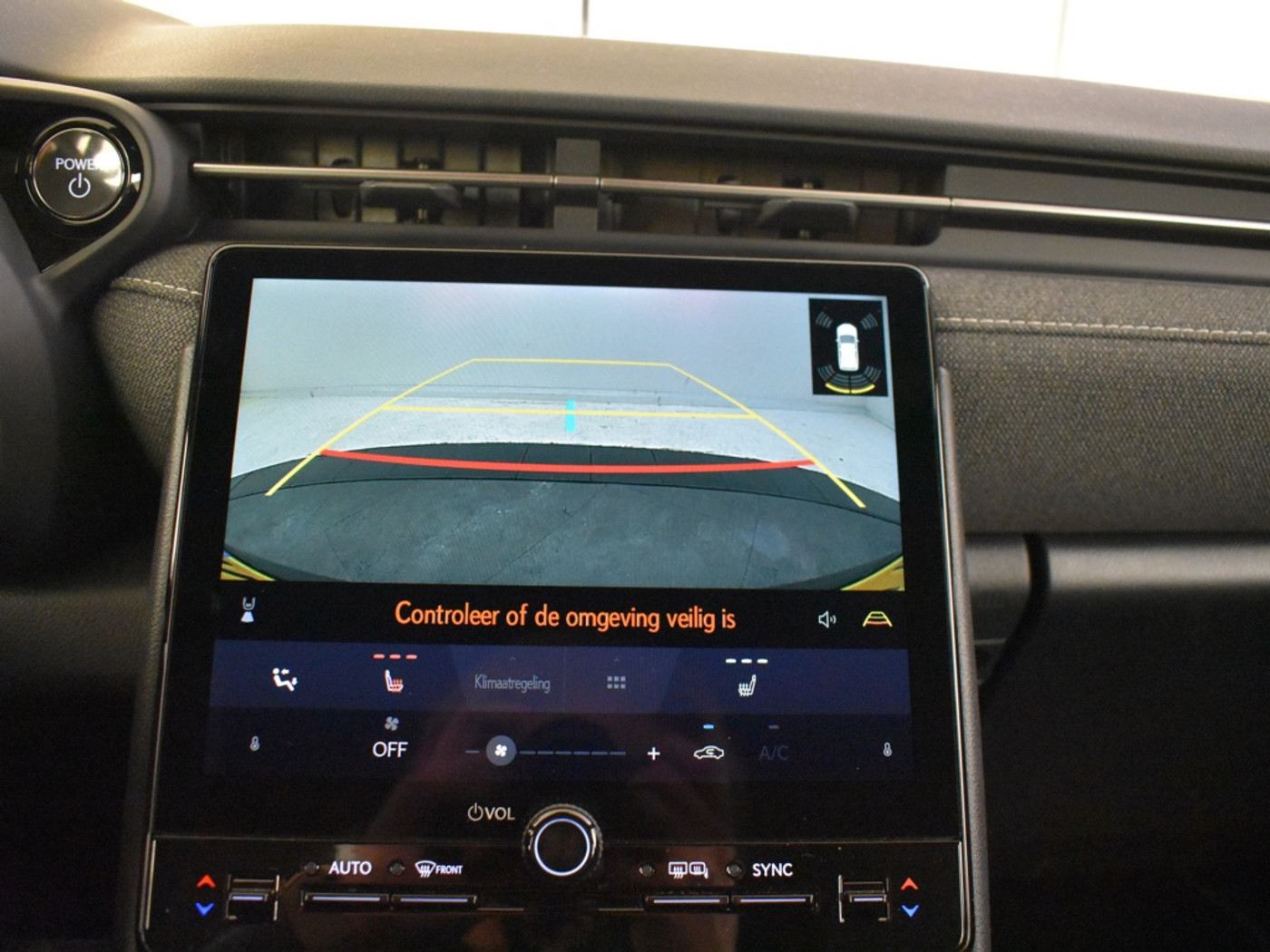 Foto van Lexus Lexus LBX