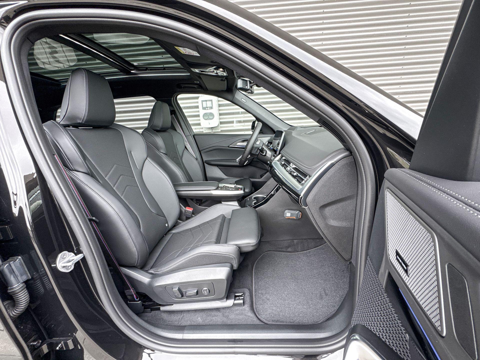 Foto van BMW Ix1 Edrive20