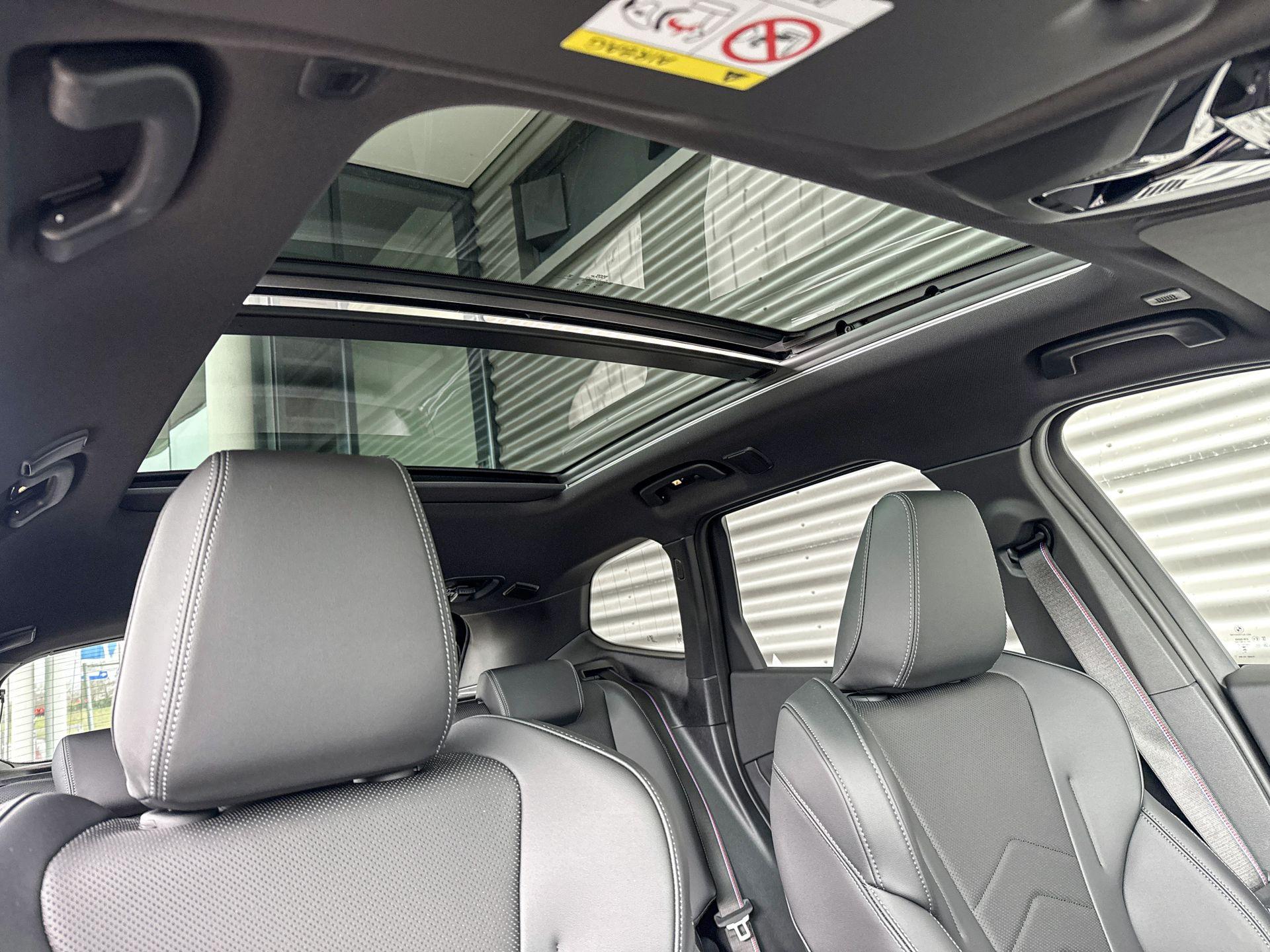 Foto van BMW Ix1 Edrive20