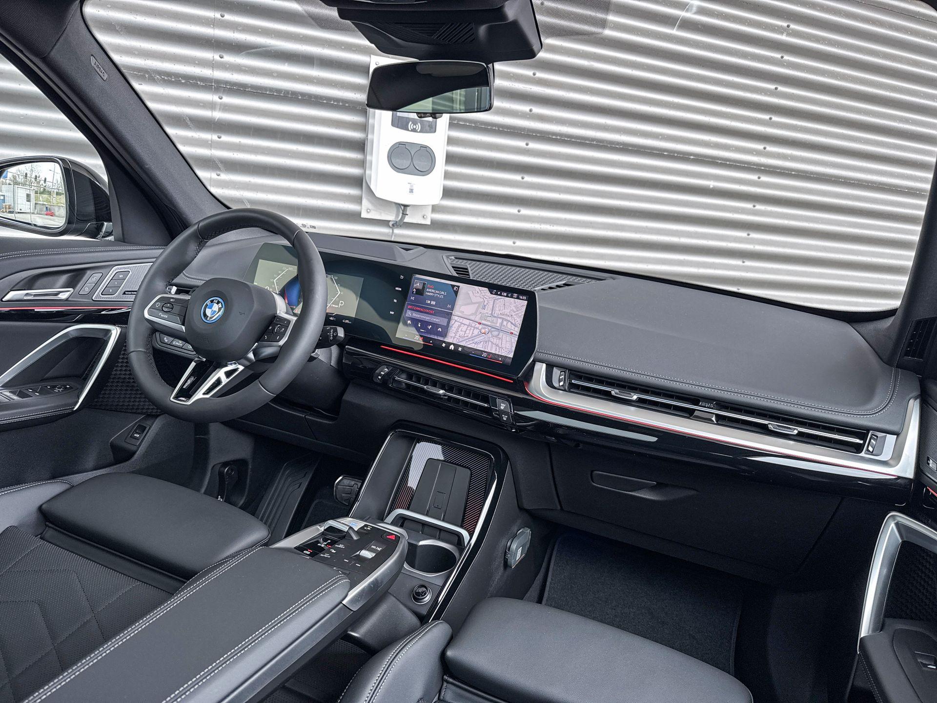 Foto van BMW Ix1 Edrive20