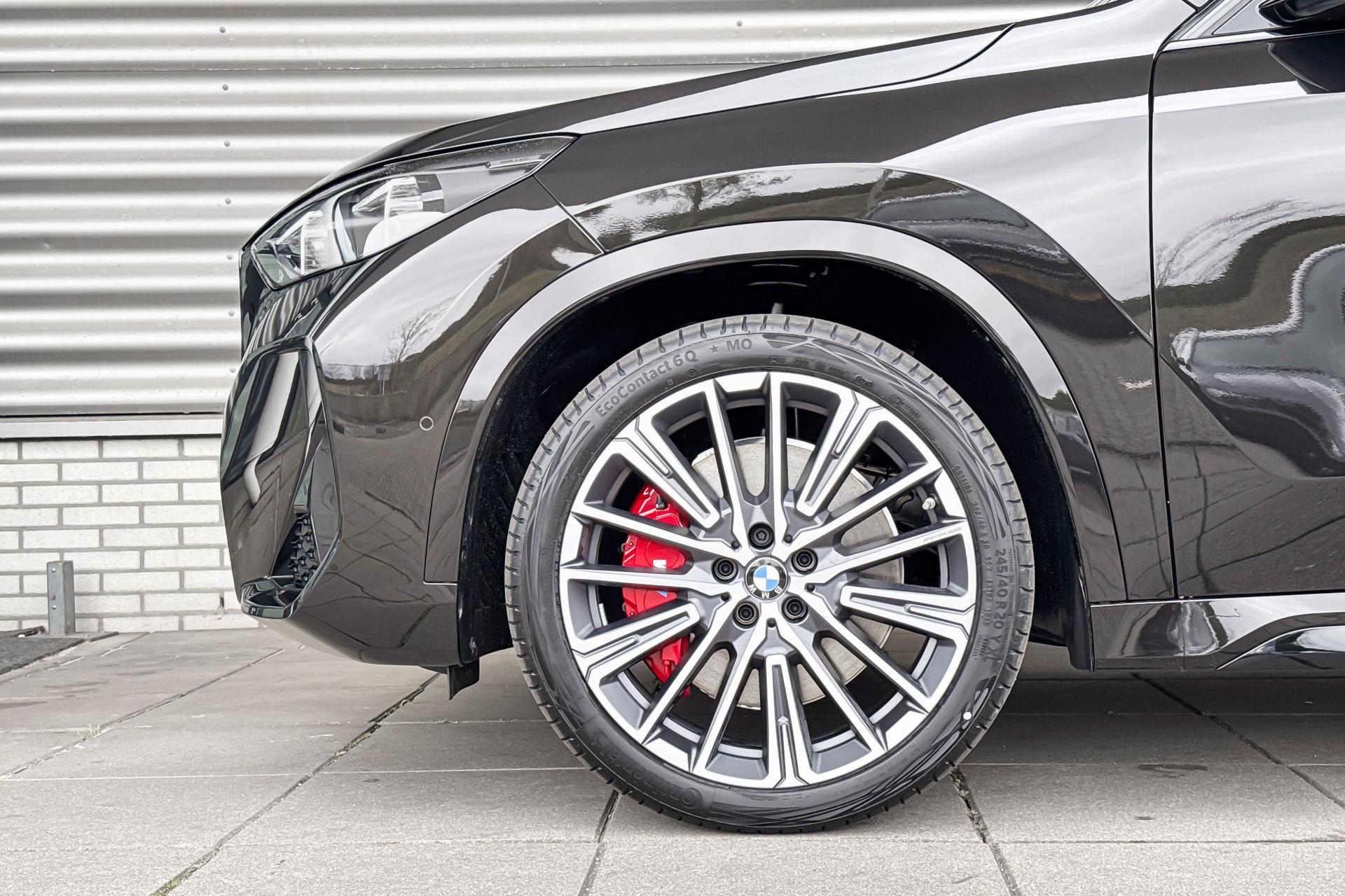 Foto van BMW Ix1 Edrive20