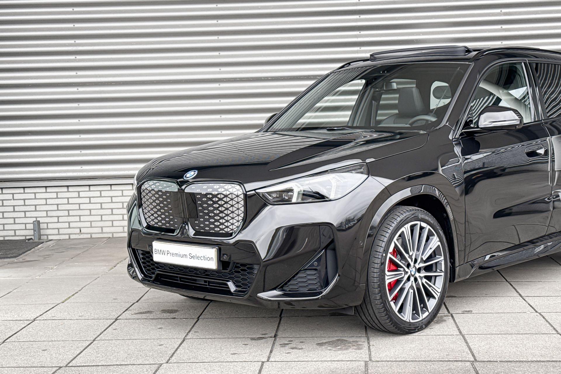 Foto van BMW Ix1 Edrive20