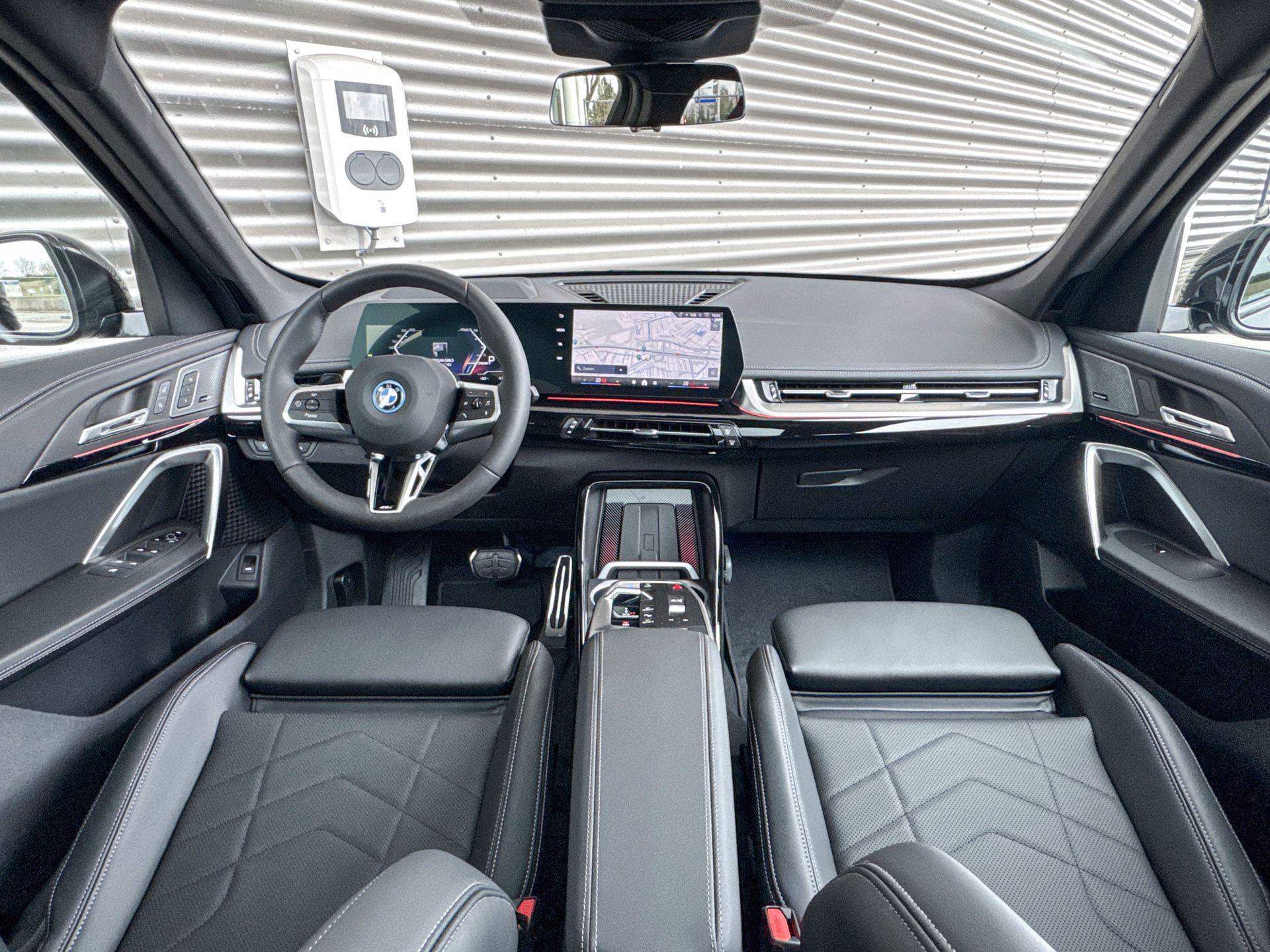 Foto van BMW Ix1 Edrive20