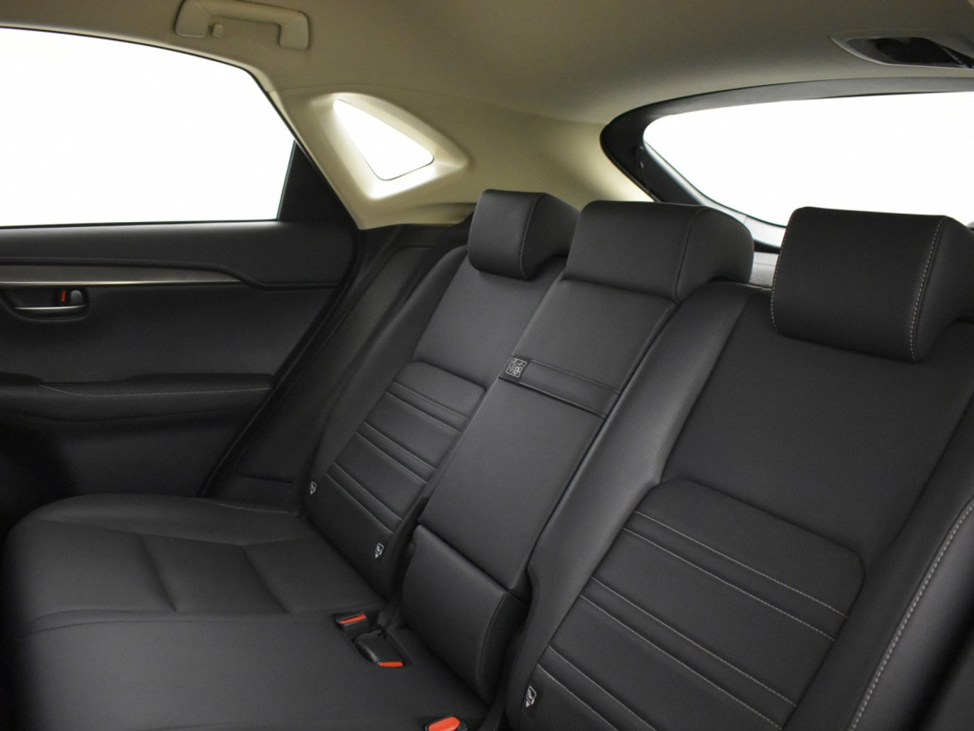 Foto van Lexus Lexus Nx300h