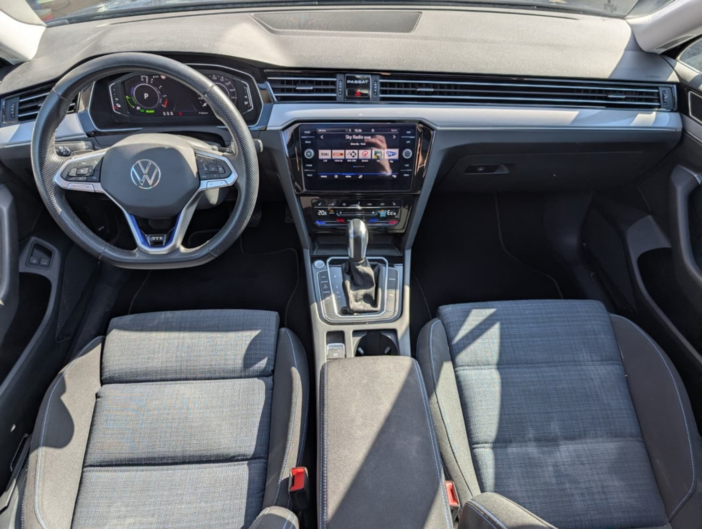 Foto van Volkswagen Passat