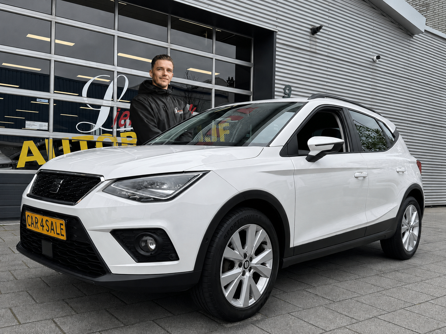 Seat Arona 1.0 TSI FR -URBAN - Apple Carplay / Navigatie I Airco I Sport pakket I PDC I Achteruitrij Camera I Dealer onderhouden 2020 - voorkant