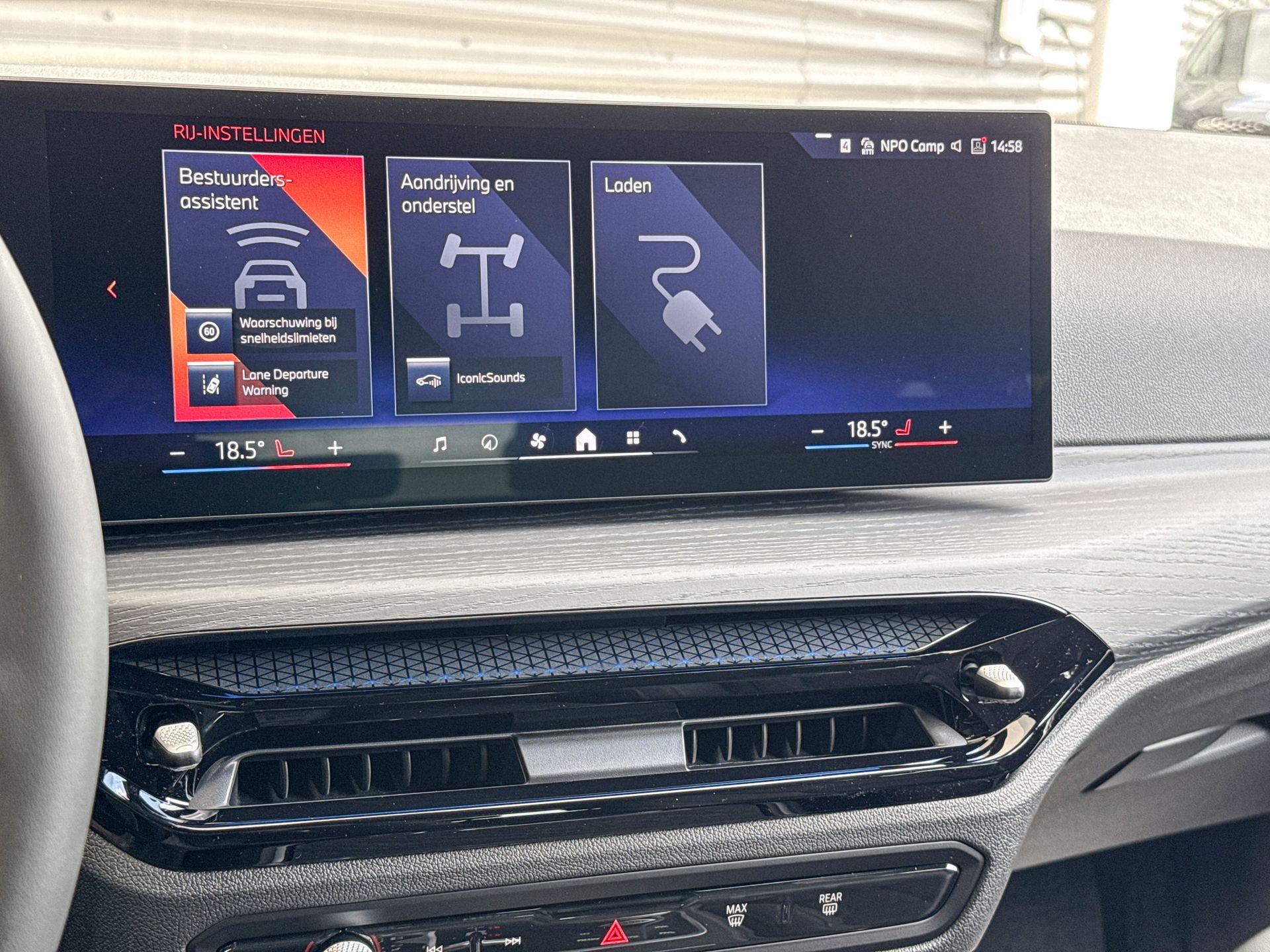 Foto van BMW 330e