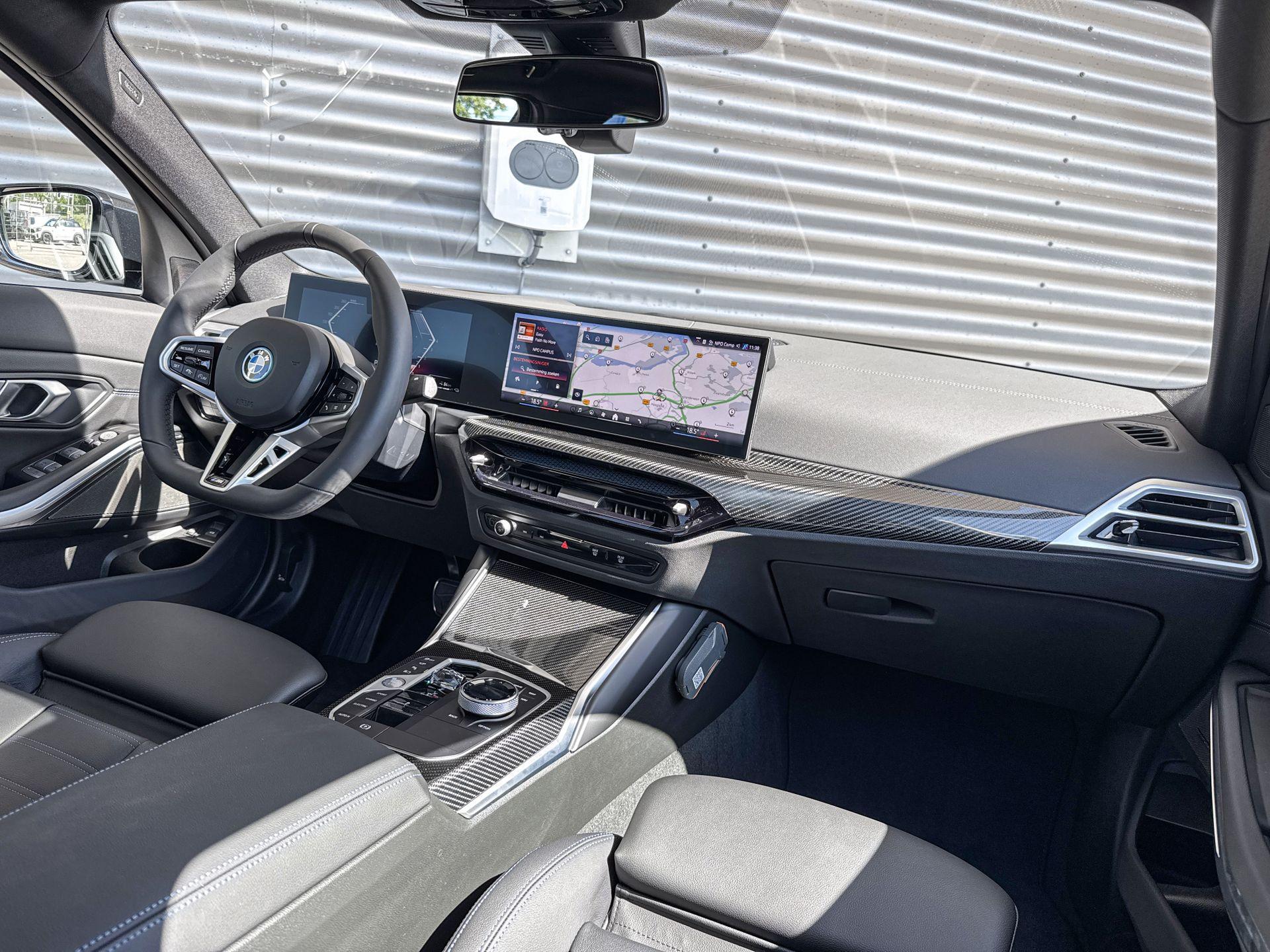 Foto van BMW 330e