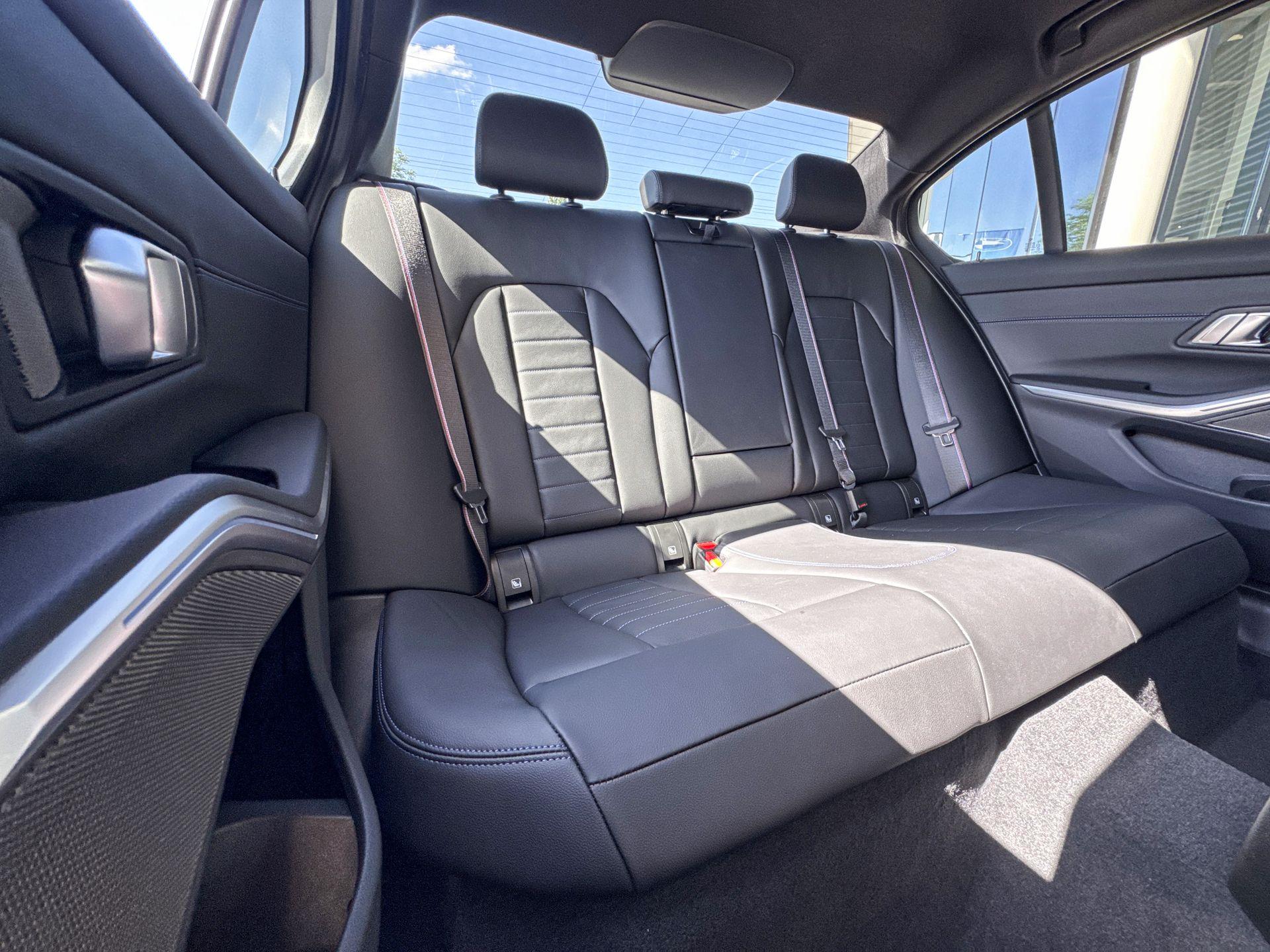 Foto van BMW 330e