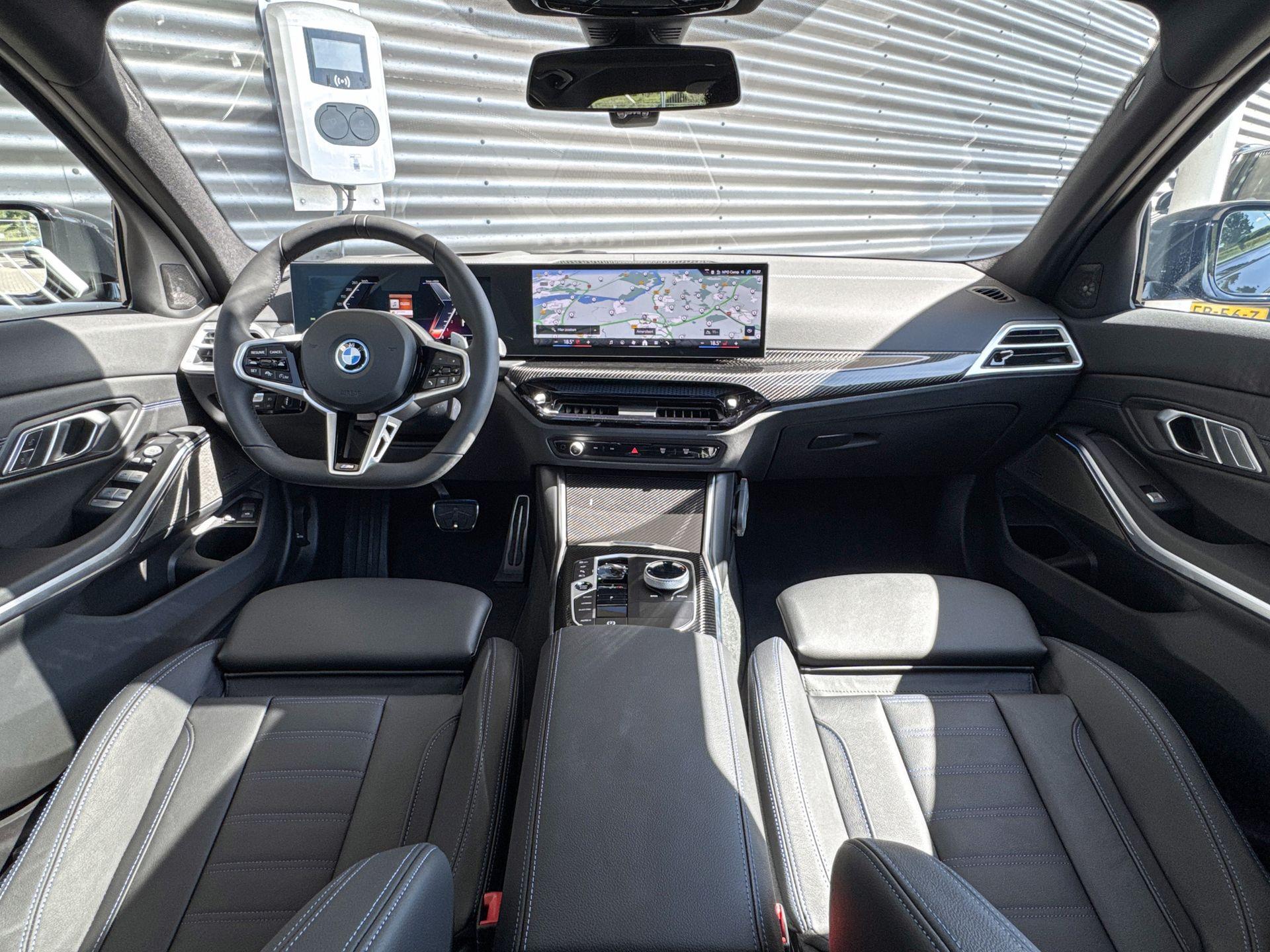 Foto van BMW 330e