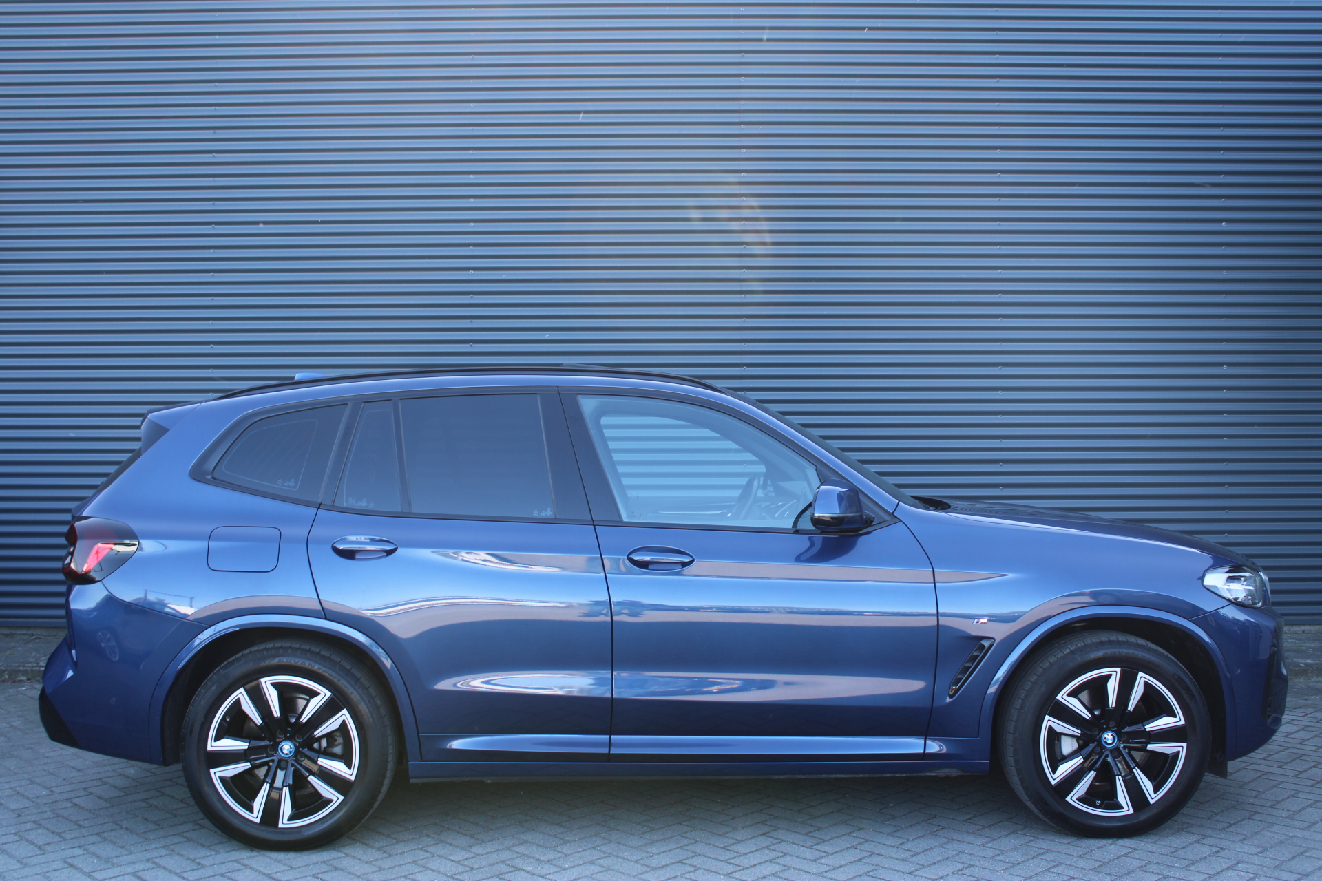 Foto van BMW Ix3