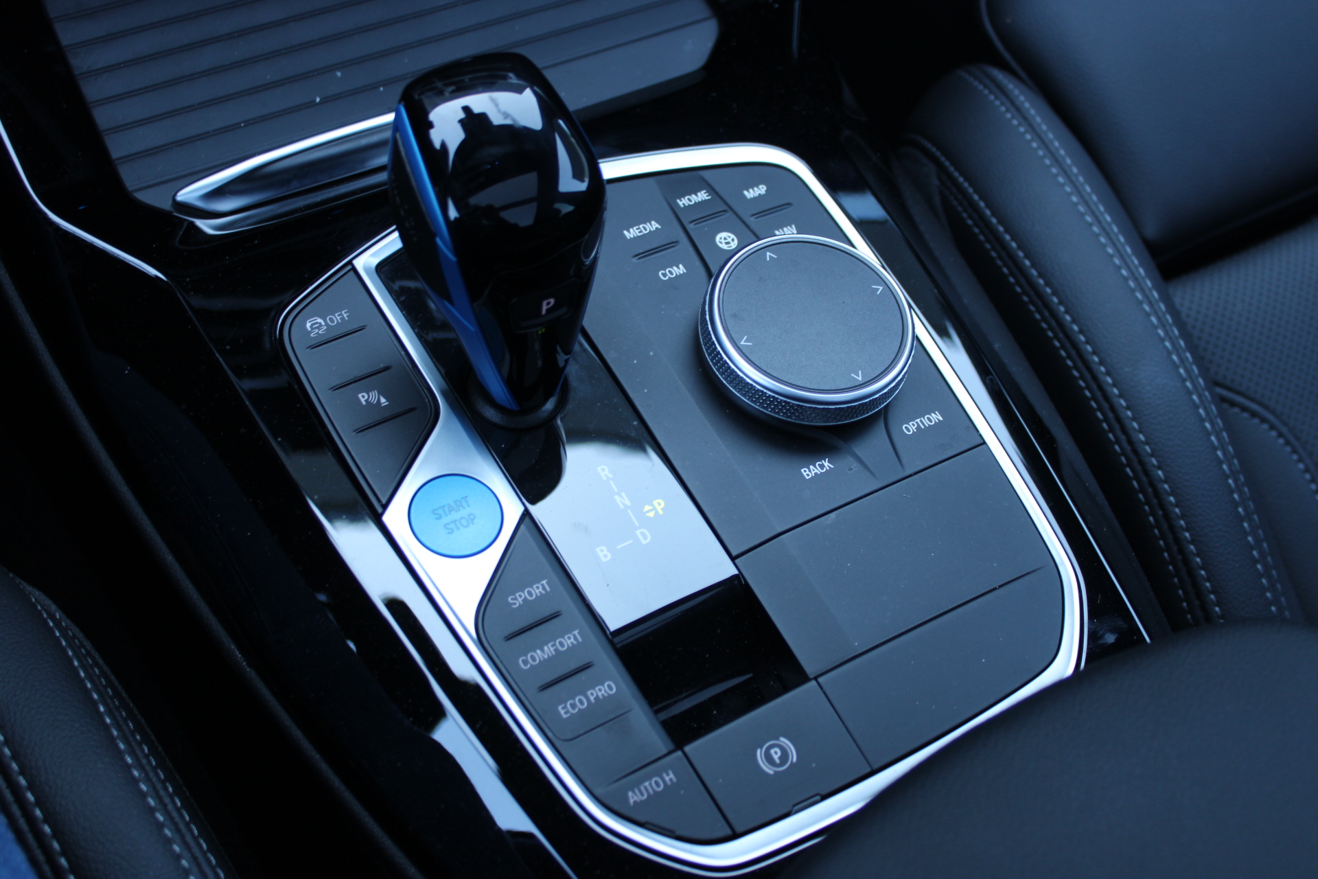 Foto van BMW Ix3