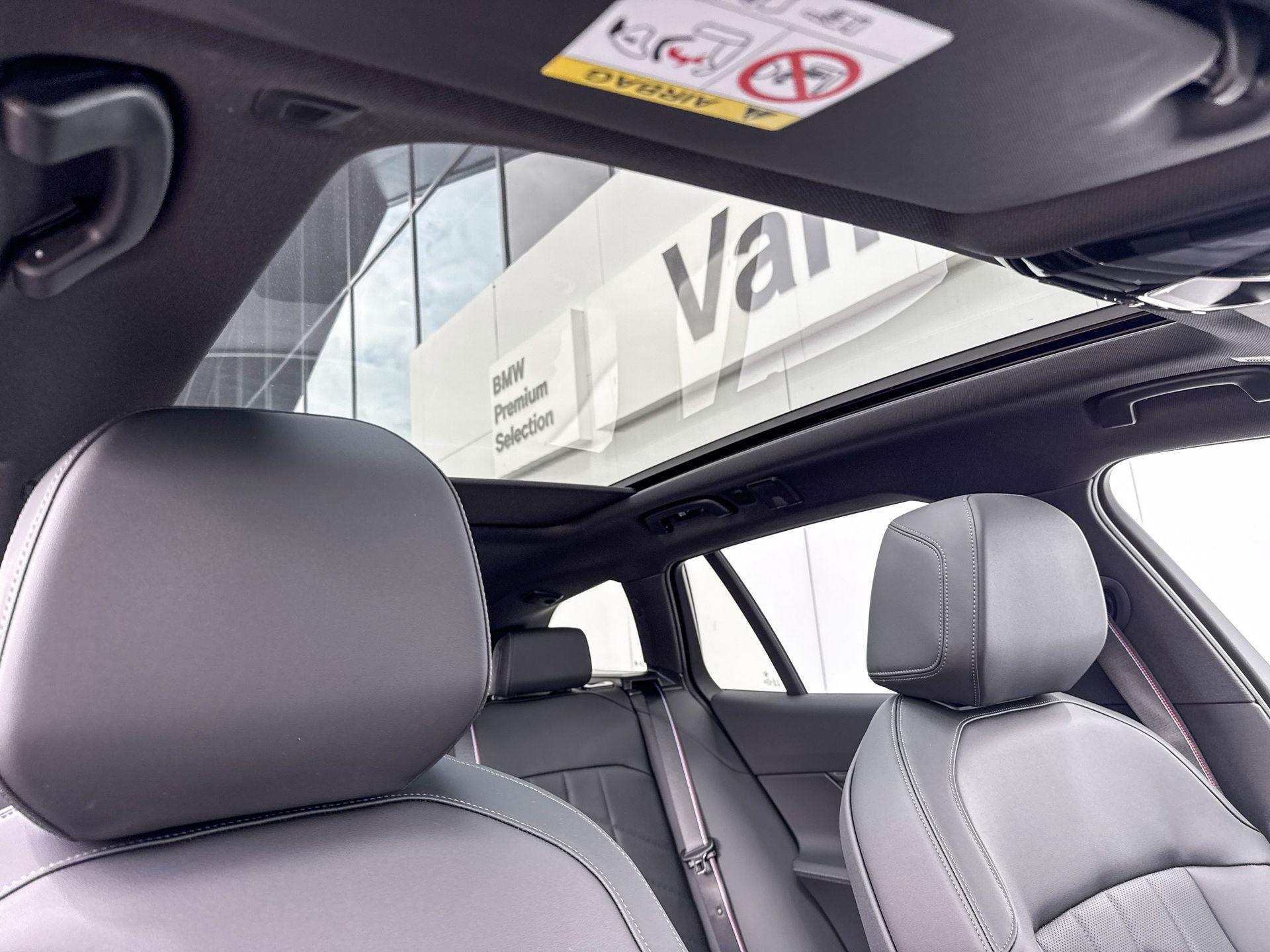 Foto van BMW 550e xDrive