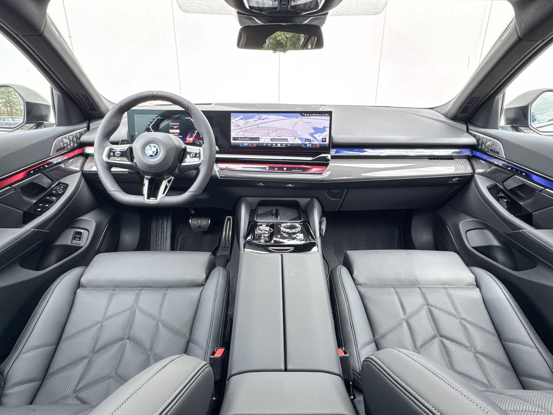 Foto van BMW 550e xDrive