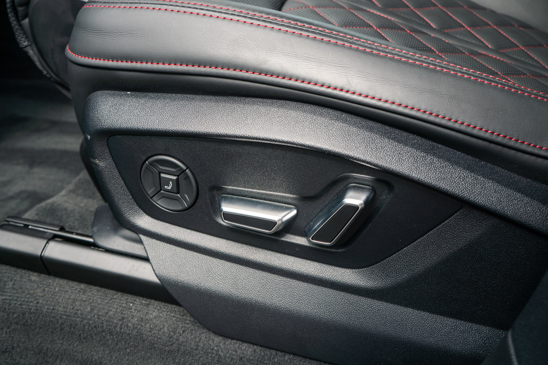 Foto van Audi Q8 60 TFSI E