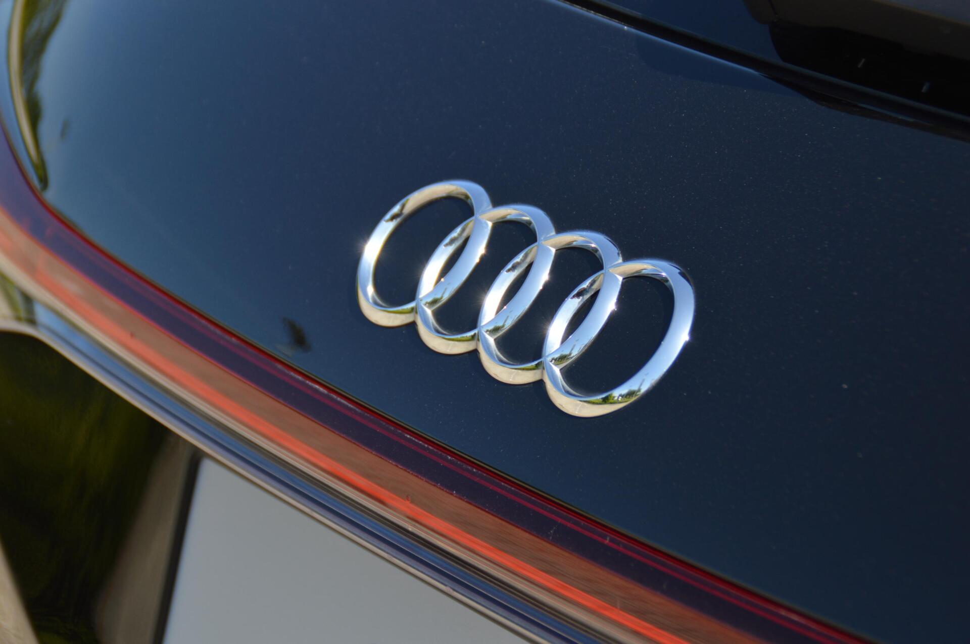 Foto van Audi Q4 50 E-tron