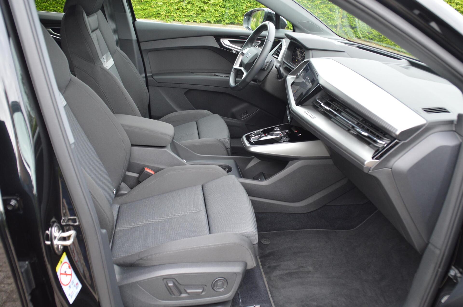 Foto van Audi Q4 50 E-tron