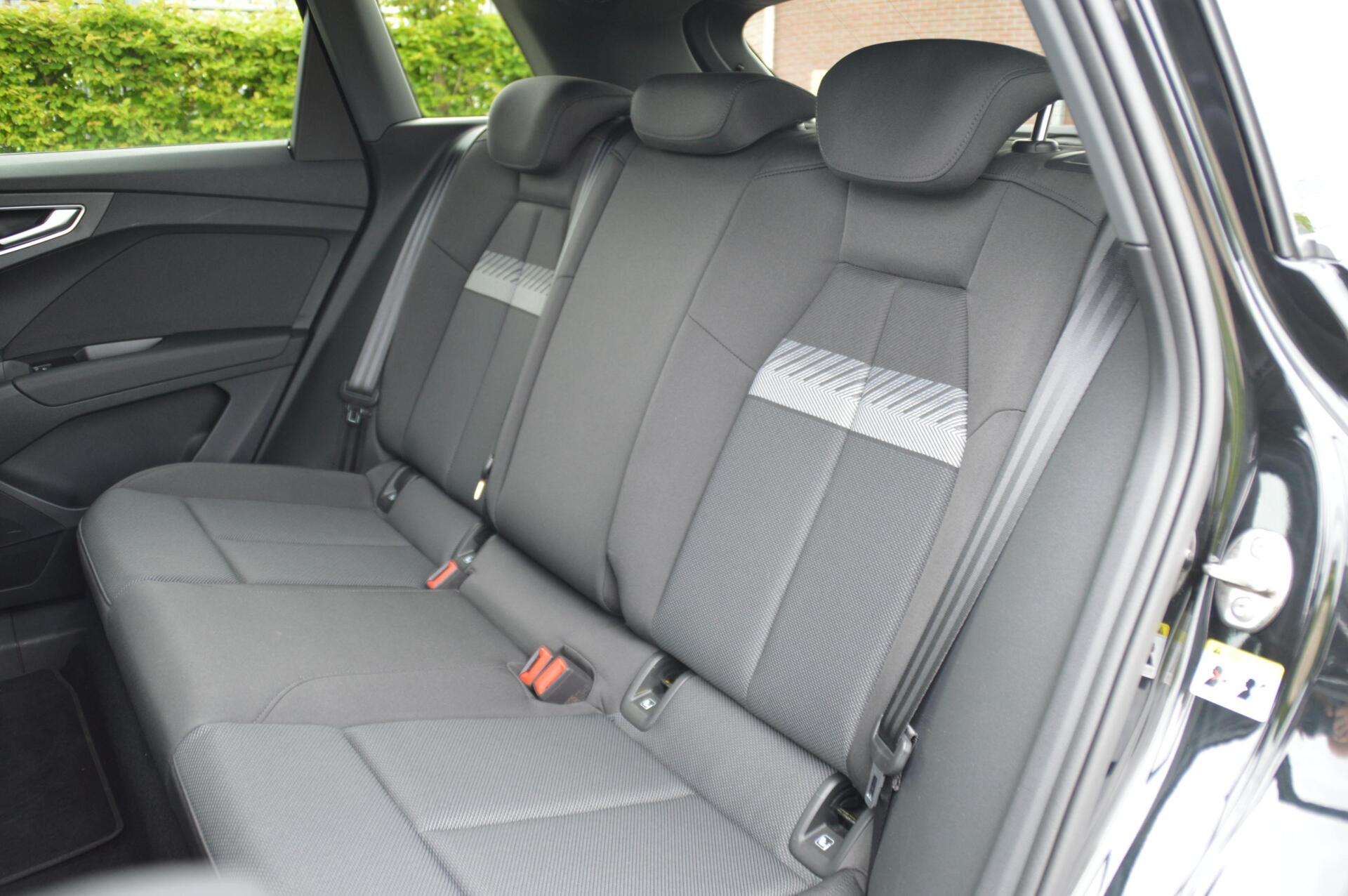Foto van Audi Q4 50 E-tron