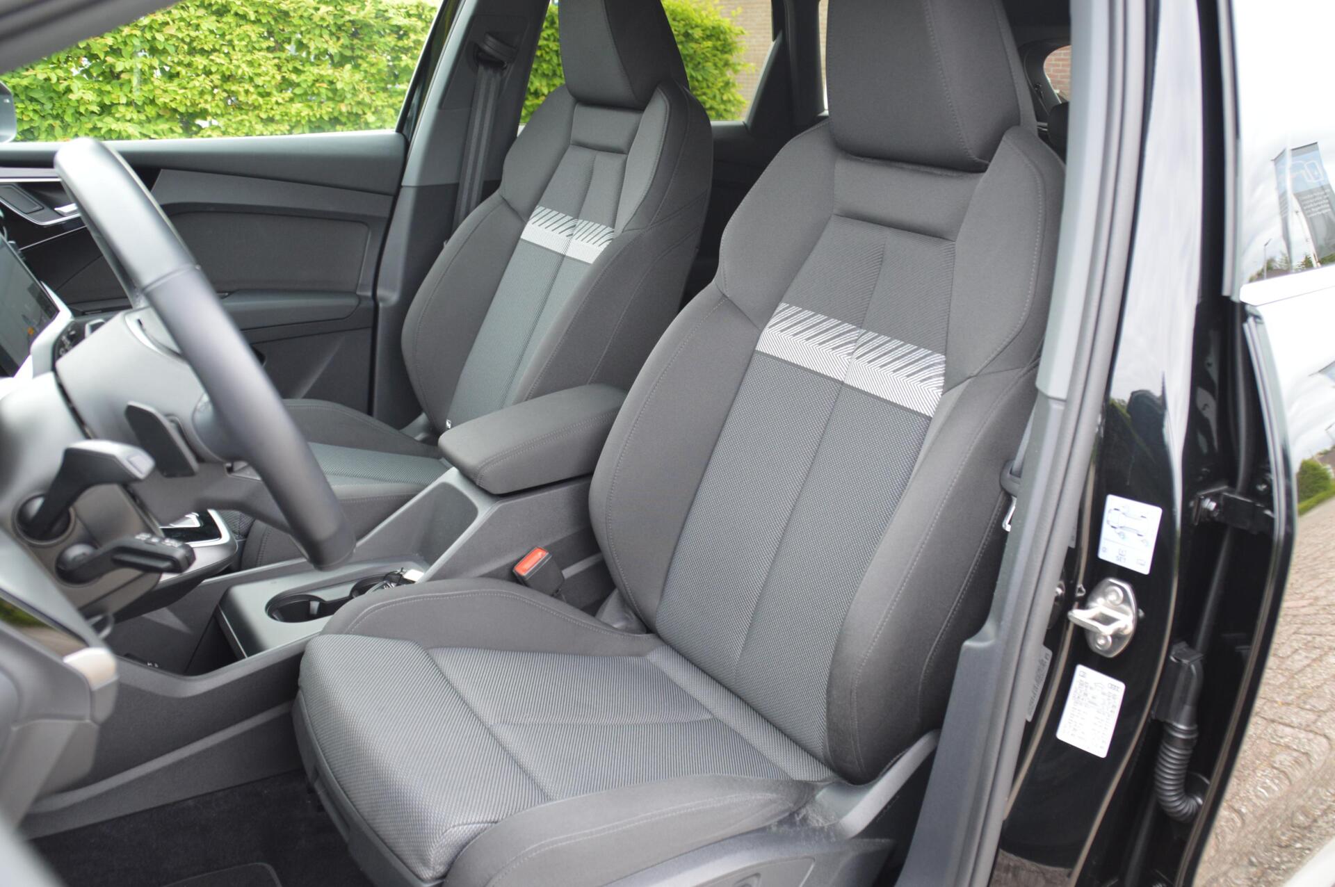 Foto van Audi Q4 50 E-tron
