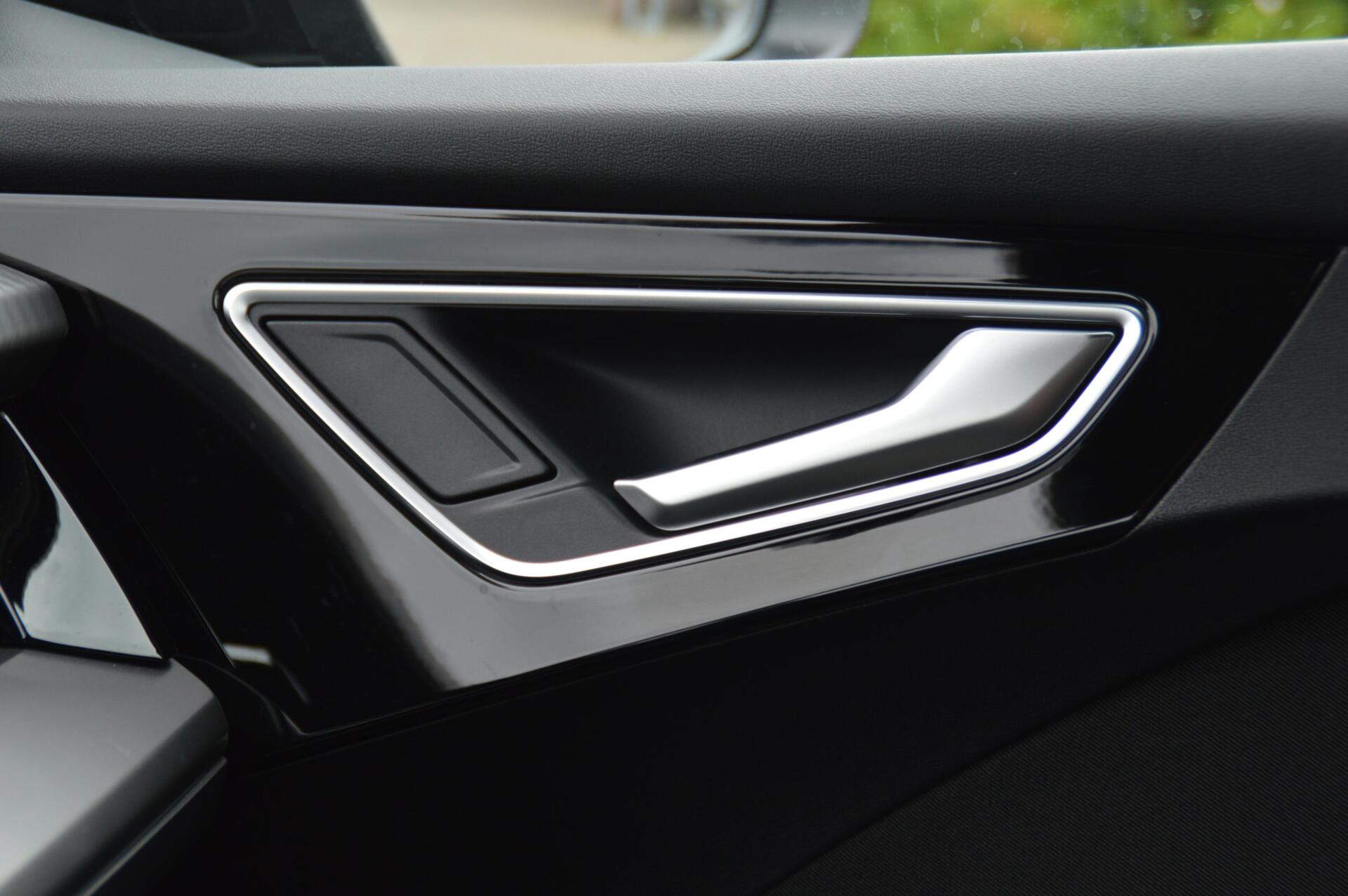 Foto van Audi Q4 50 E-tron