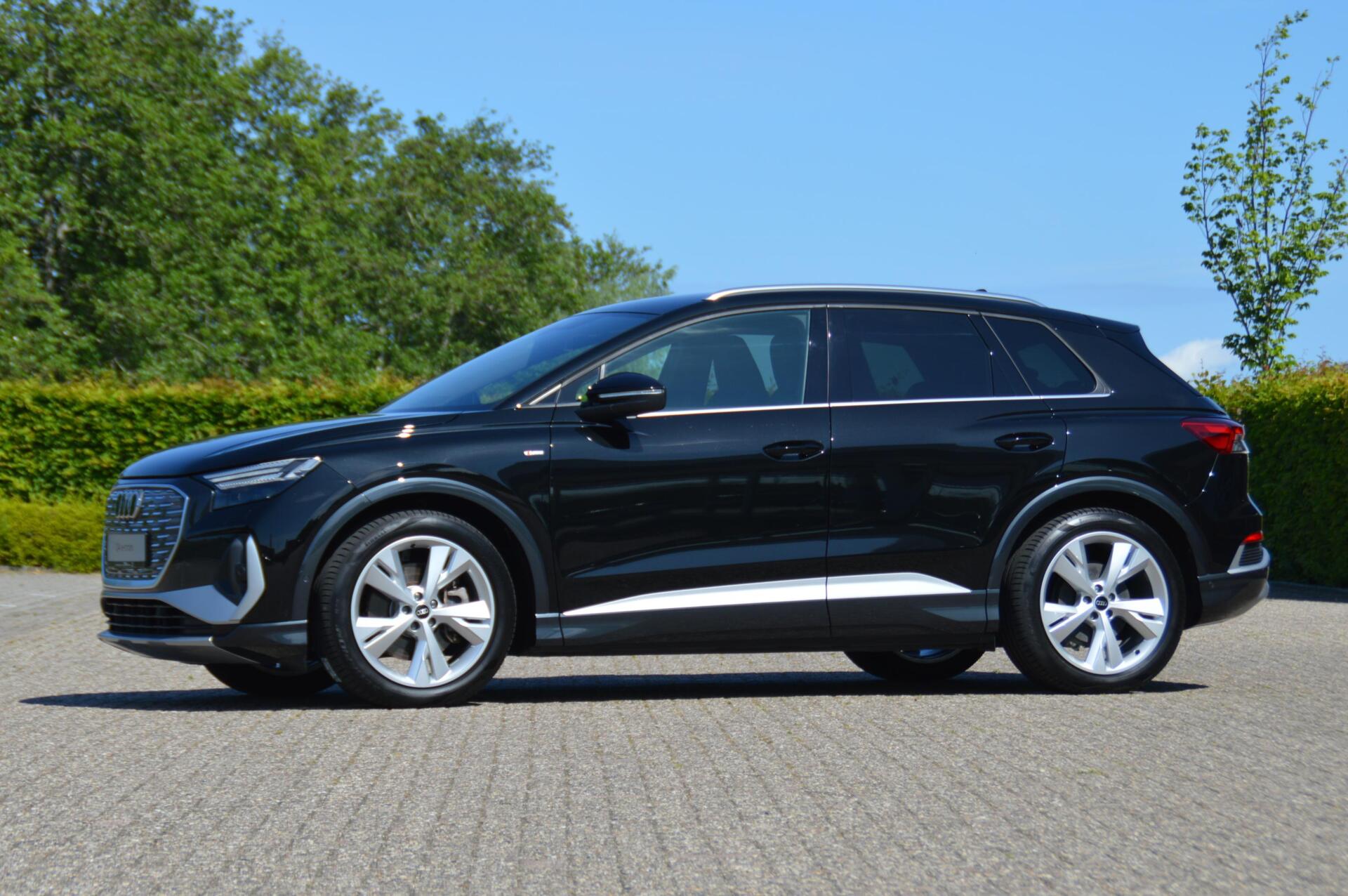 Foto van Audi Q4 50 E-tron