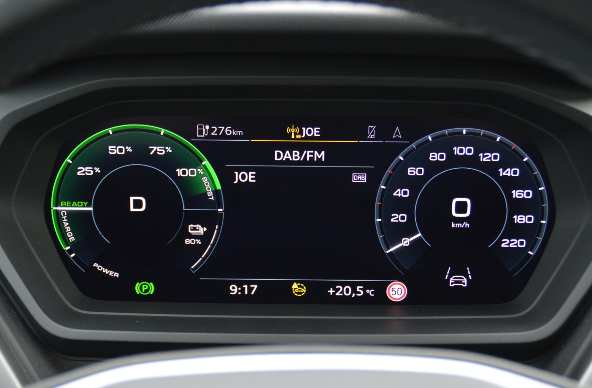 Foto van Audi Q4 50 E-tron