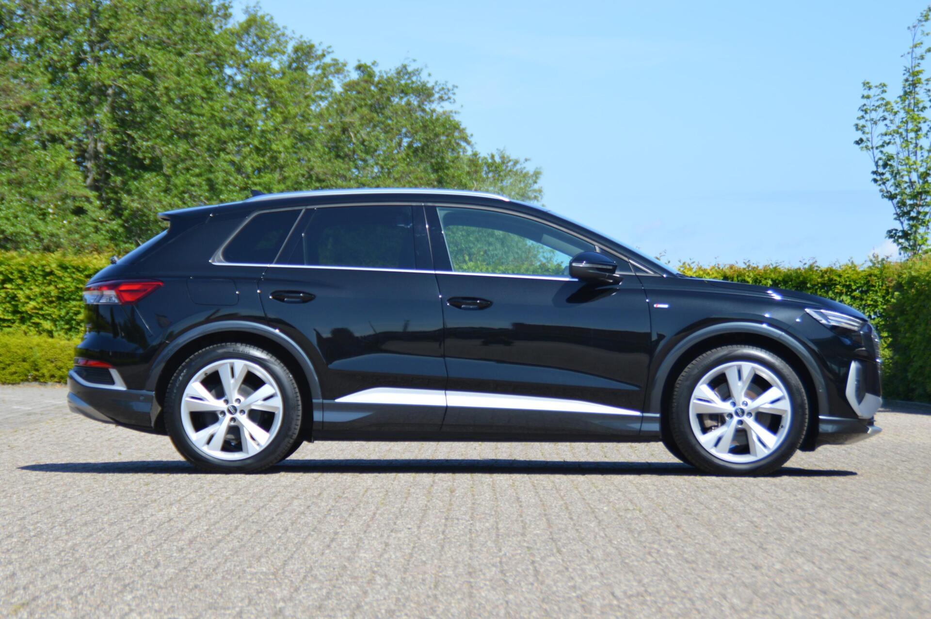 Foto van Audi Q4 50 E-tron