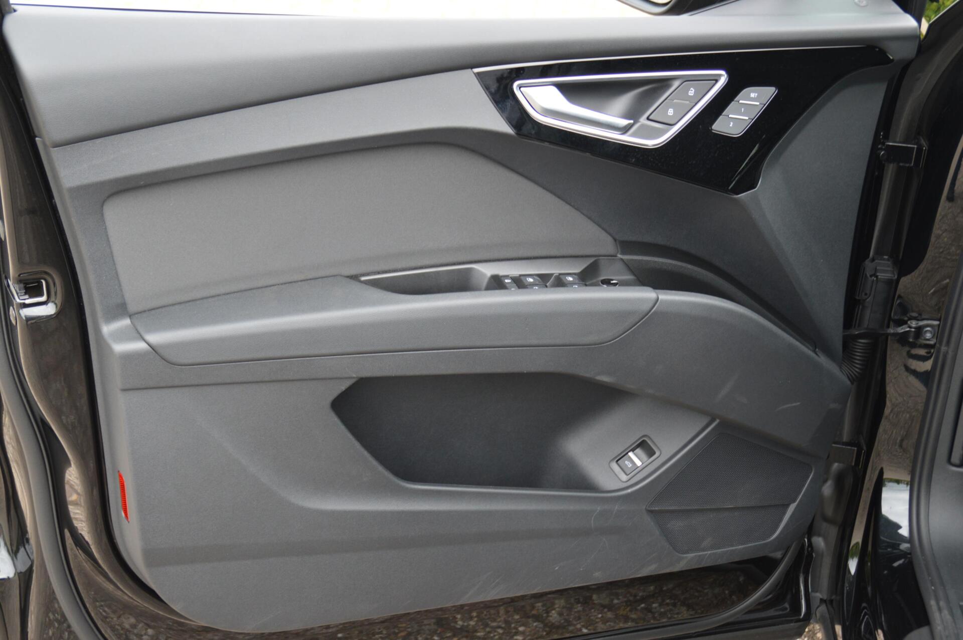 Foto van Audi Q4 50 E-tron