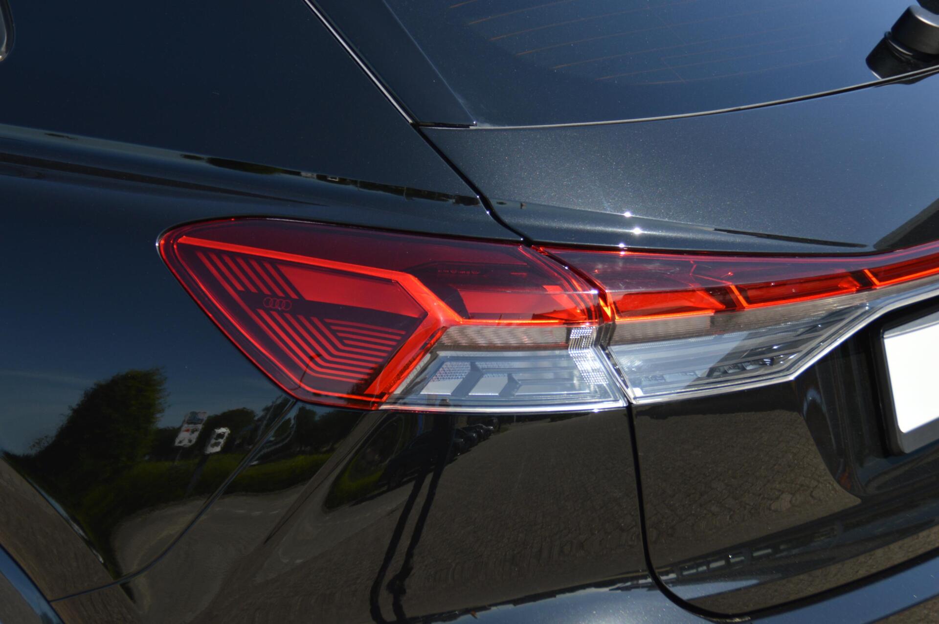 Foto van Audi Q4 50 E-tron