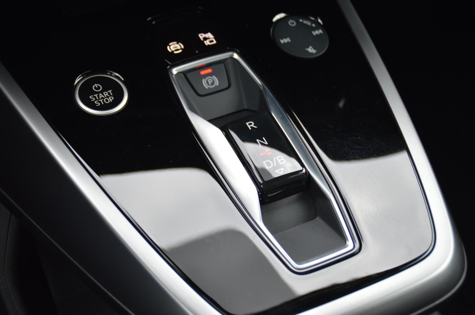 Foto van Audi Q4 50 E-tron