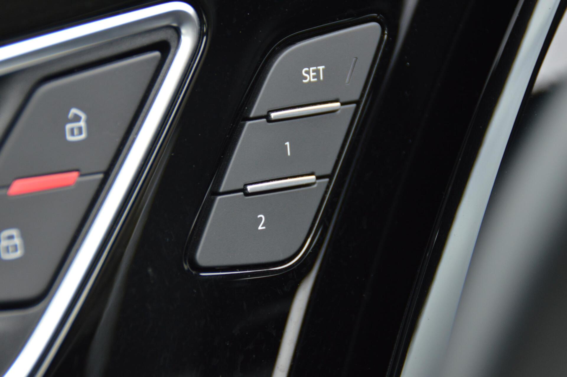 Foto van Audi Q4 50 E-tron