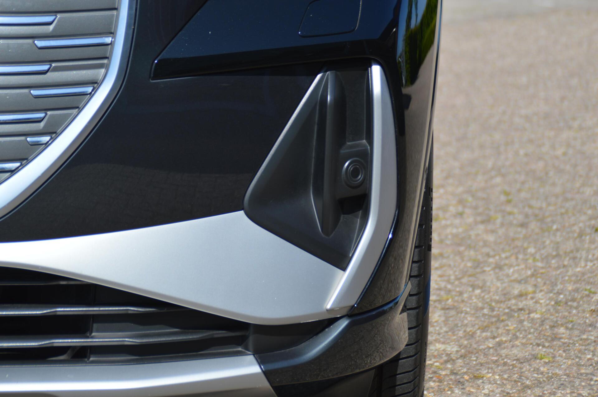 Foto van Audi Q4 50 E-tron