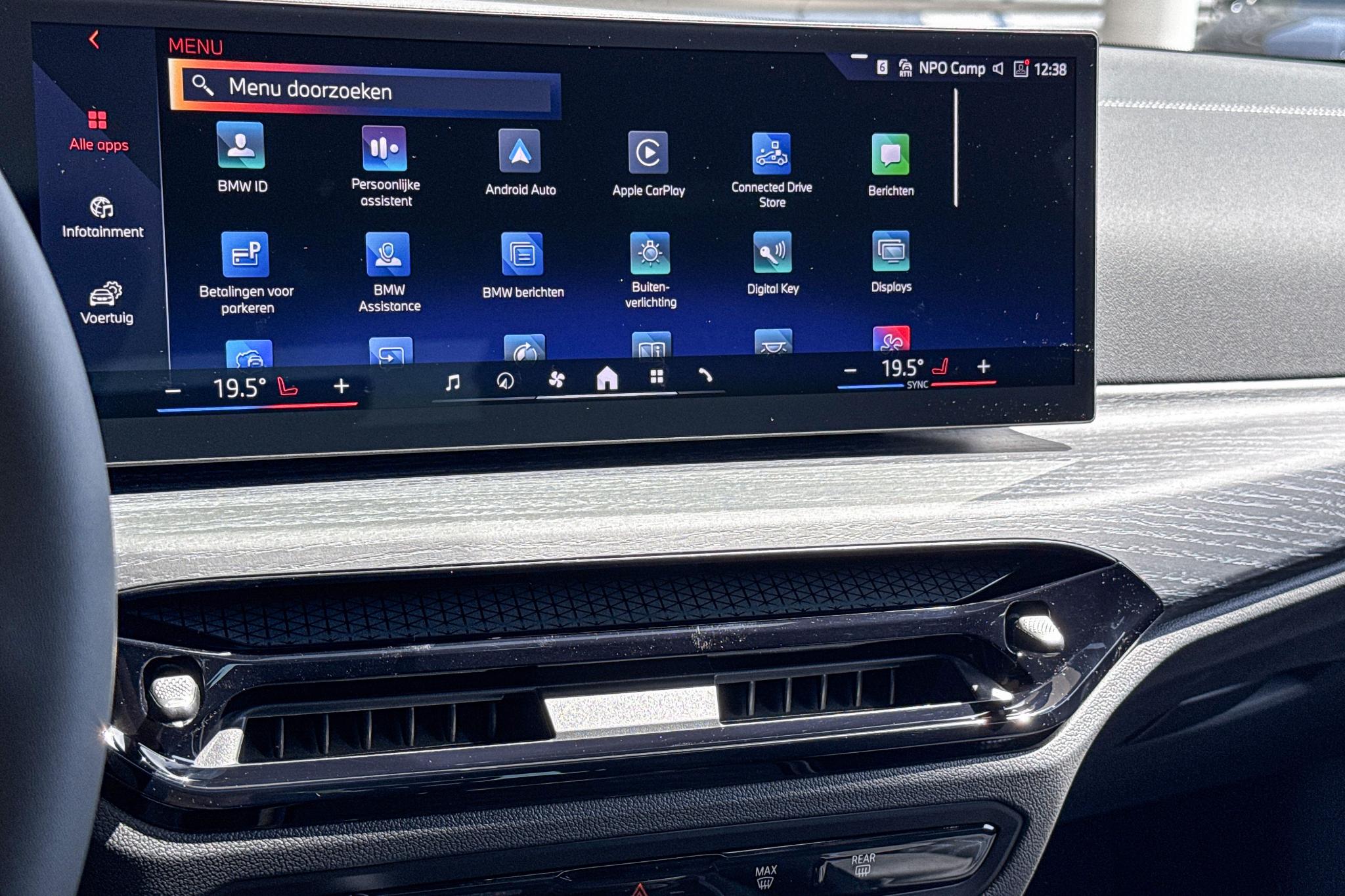 Foto van BMW 330e