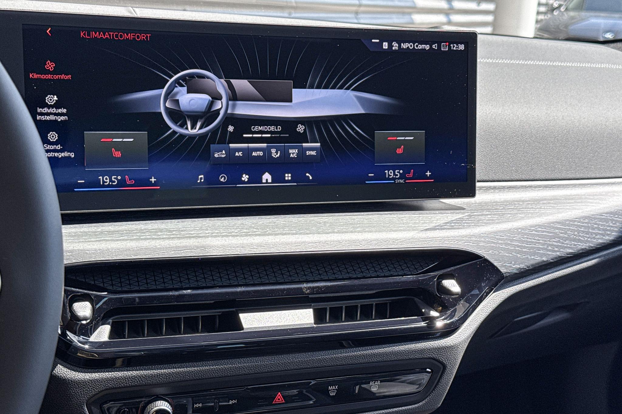 Foto van BMW 330e