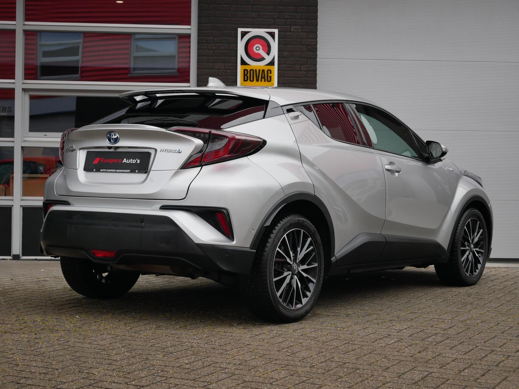 Foto van Toyota C-hr