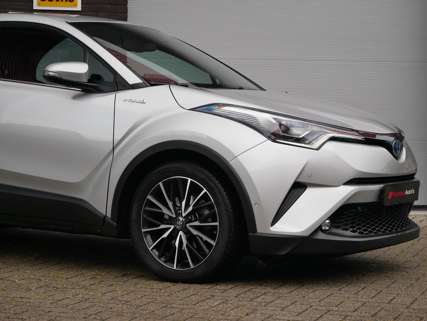 Foto van Toyota C-hr