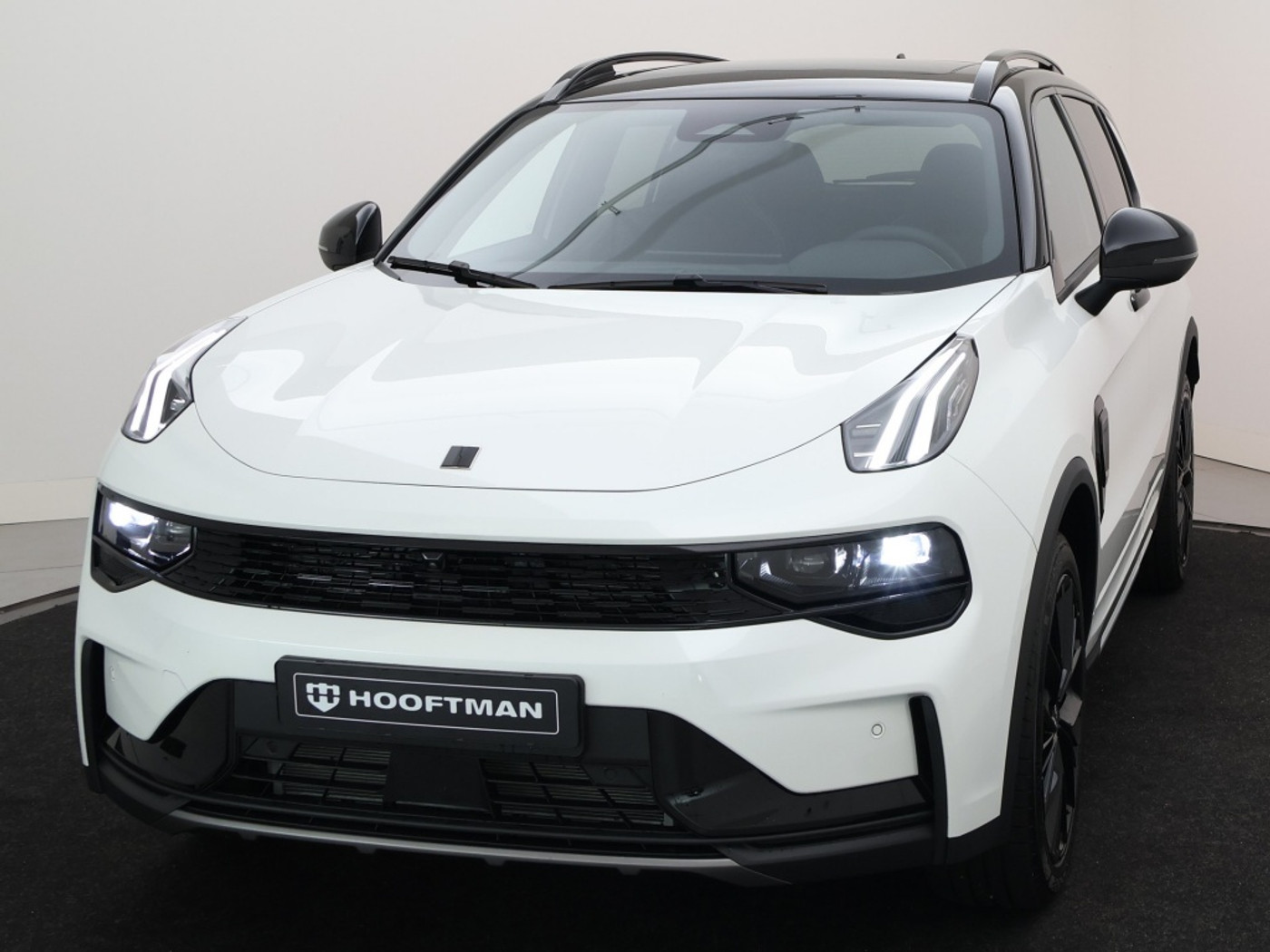 Foto van Lynk&co LYNK & Co 01