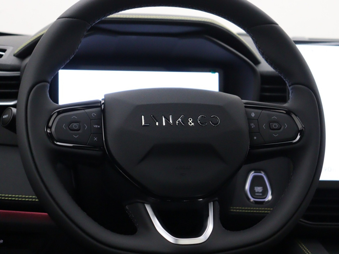 Foto van Lynk&co LYNK & Co 01