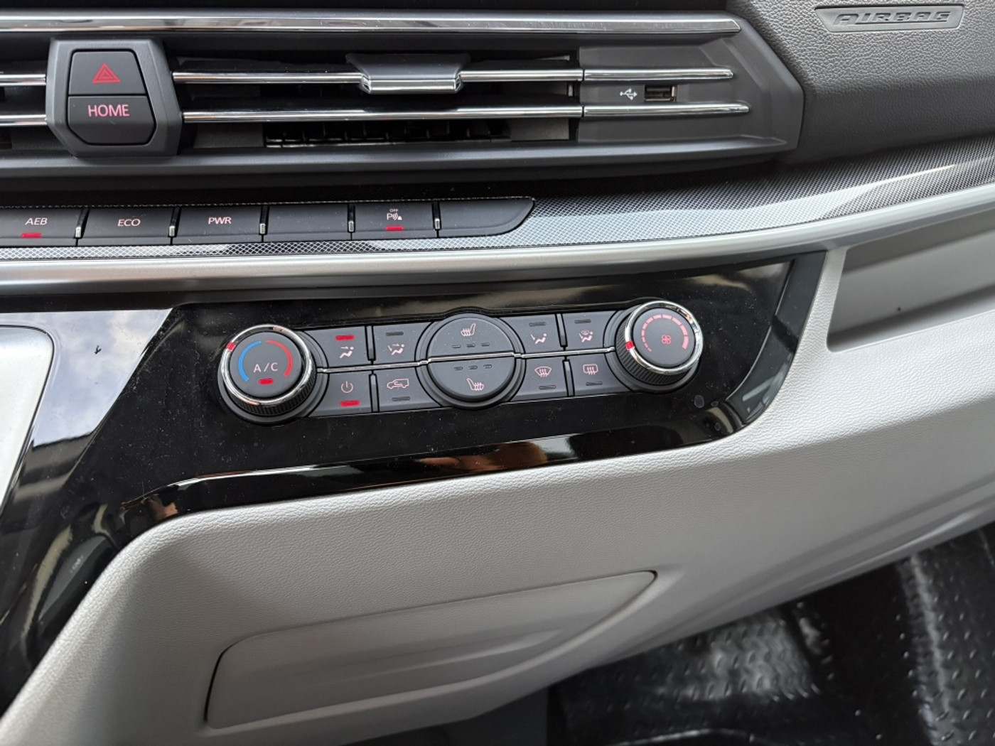 Foto van Maxus Maxus Edeliver 9