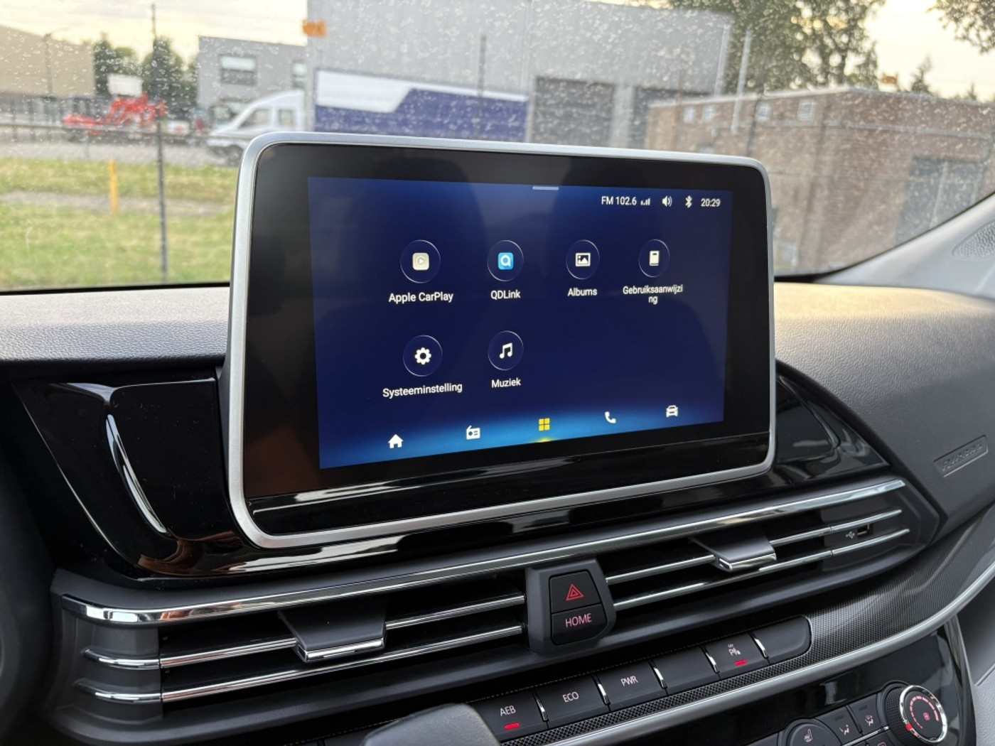 Foto van Maxus Maxus Edeliver 9
